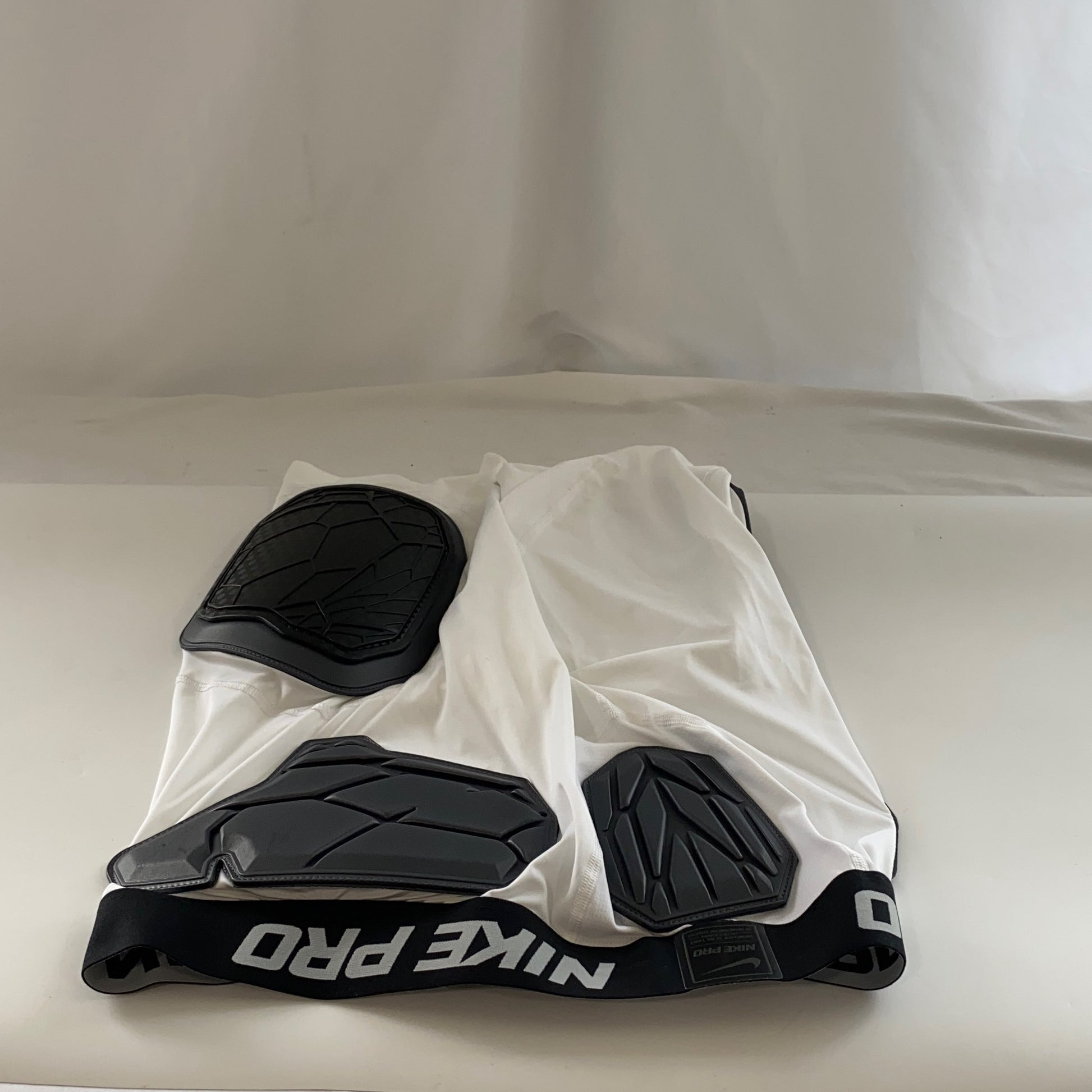 Back-LPNNG6BL778QT