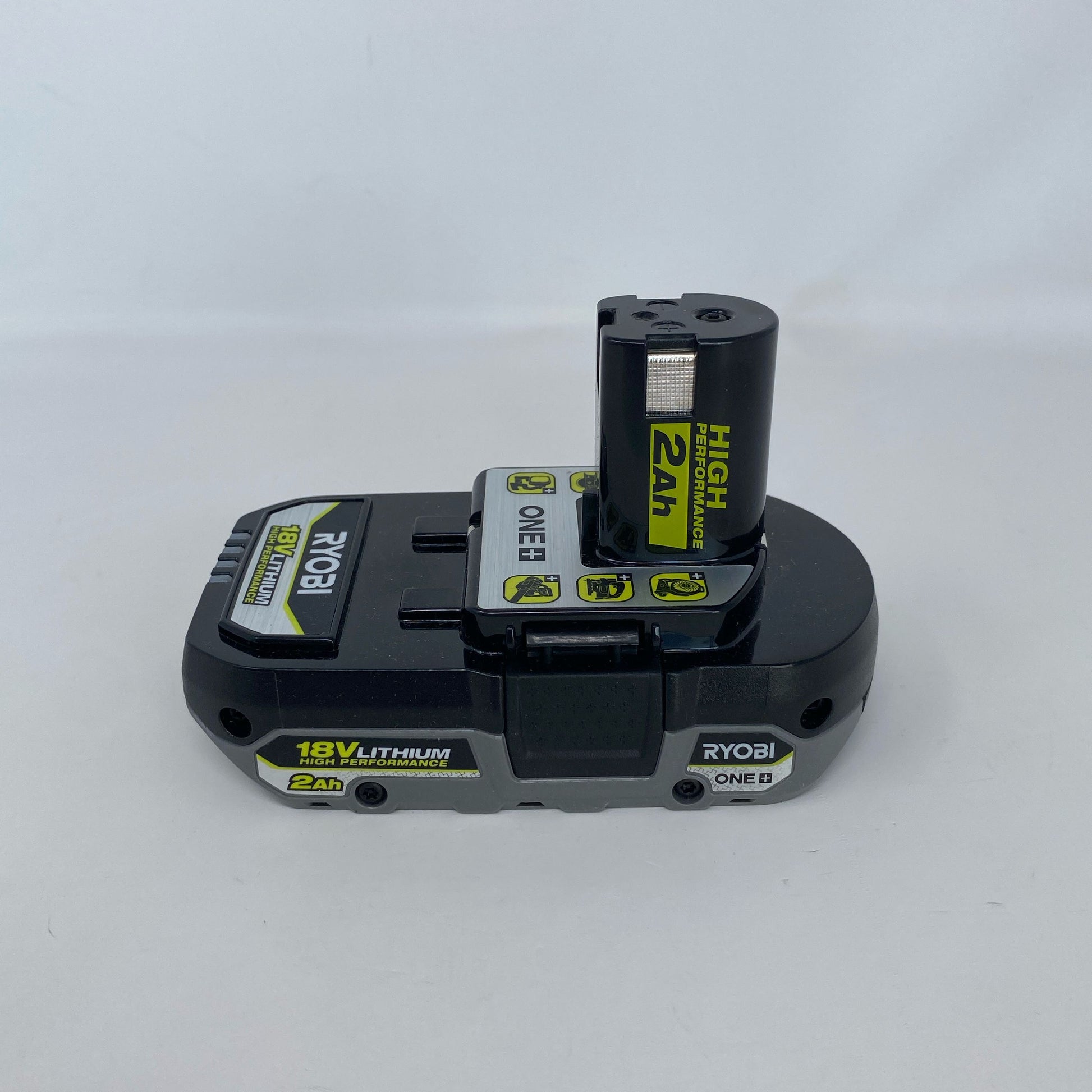 Front-UNT754984ZQC