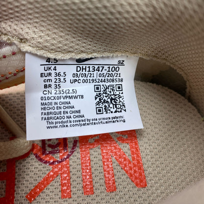Serial #/Tag-UNT687767LJM