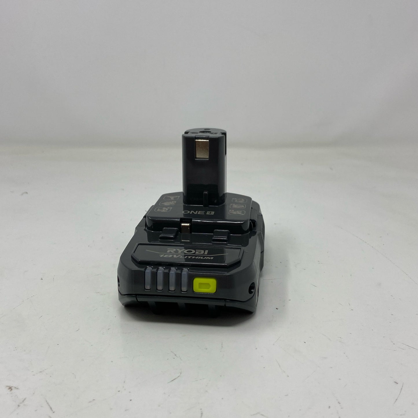 Front-UNT205771IN0