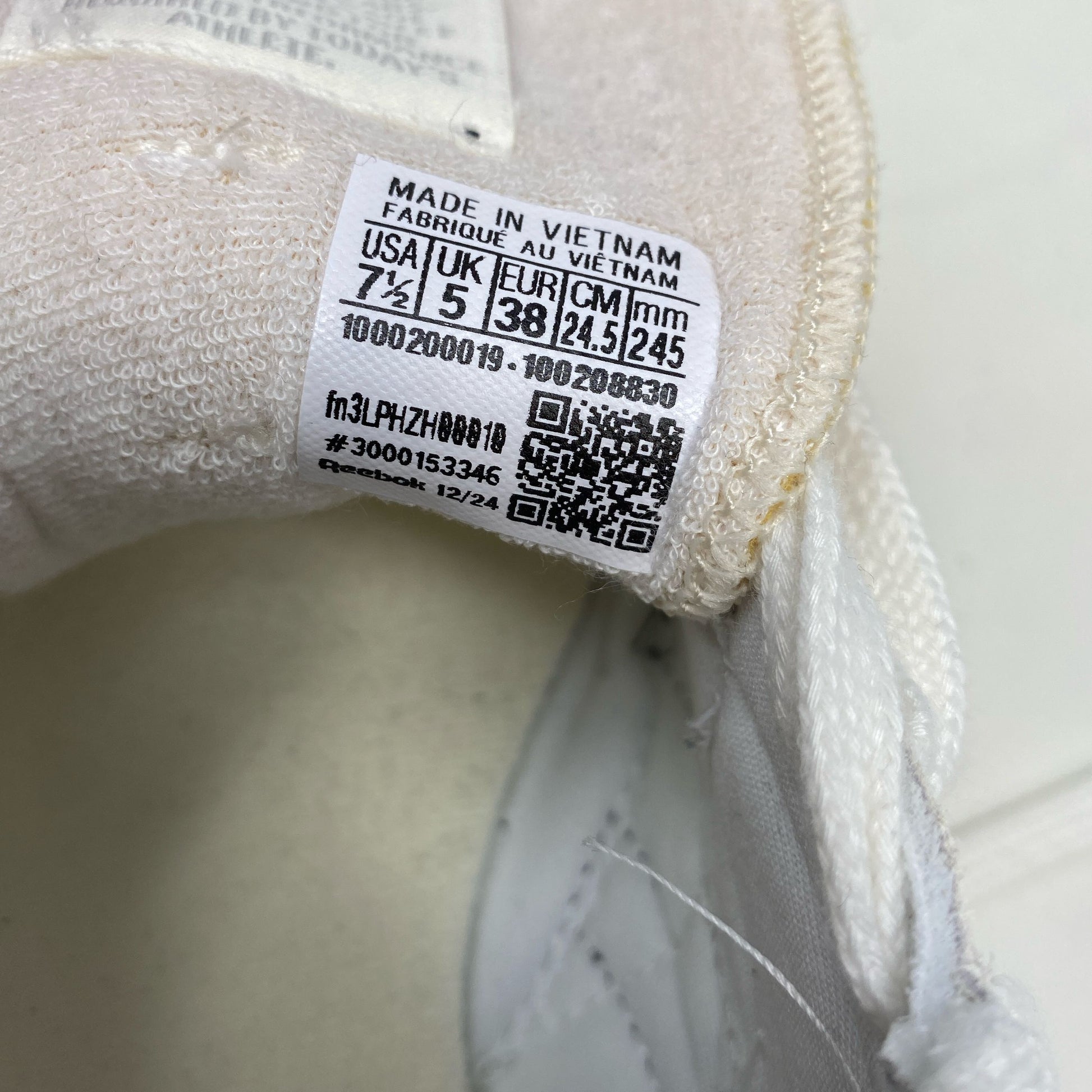 Serial #/Tag-LPNRRJH4358561