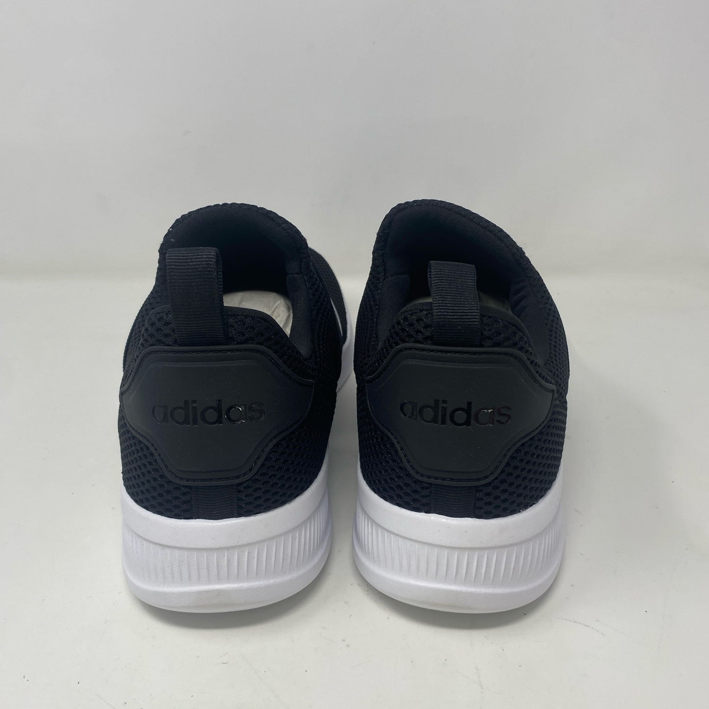 Right-UNT167071YJQ