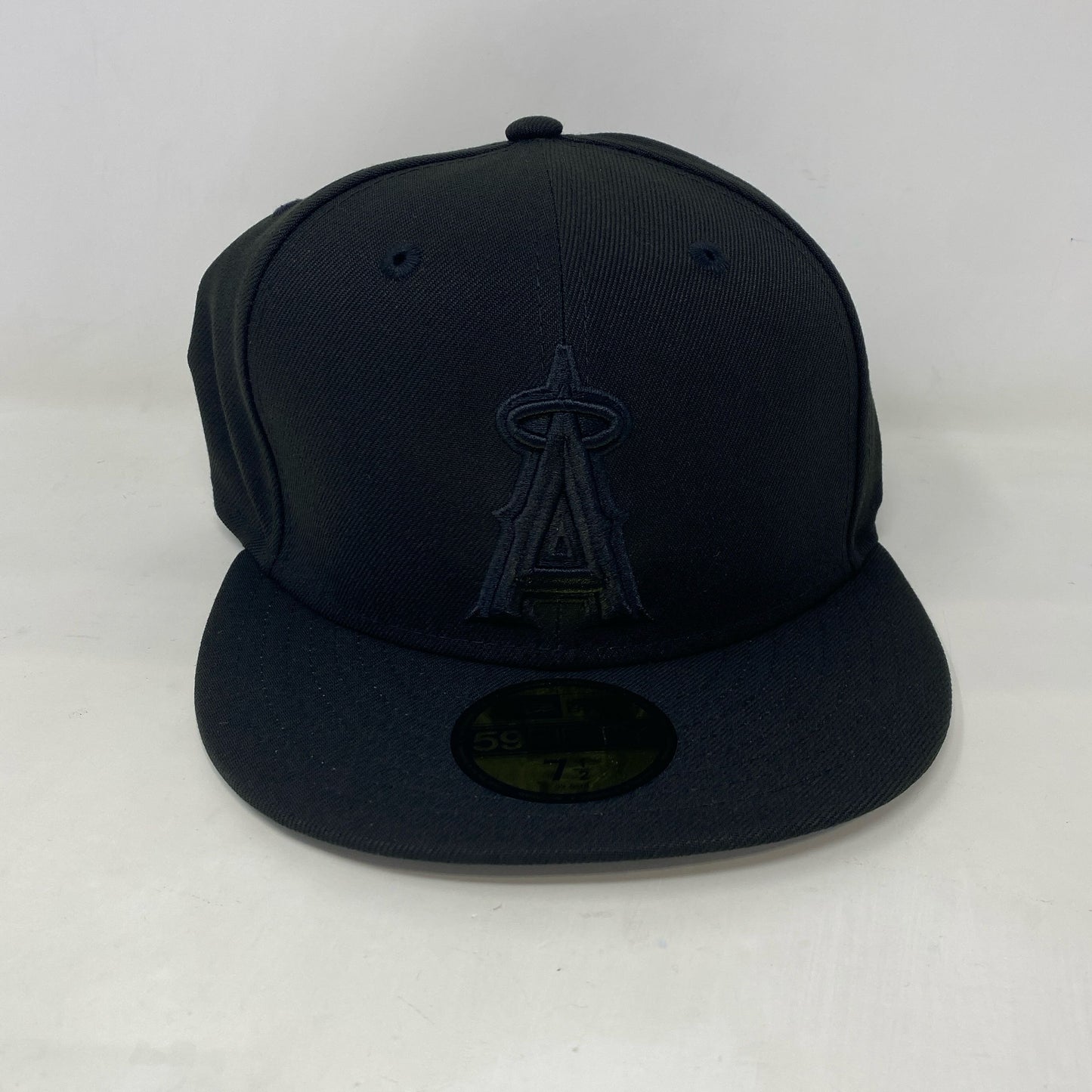 Front-UNT844179DZ5