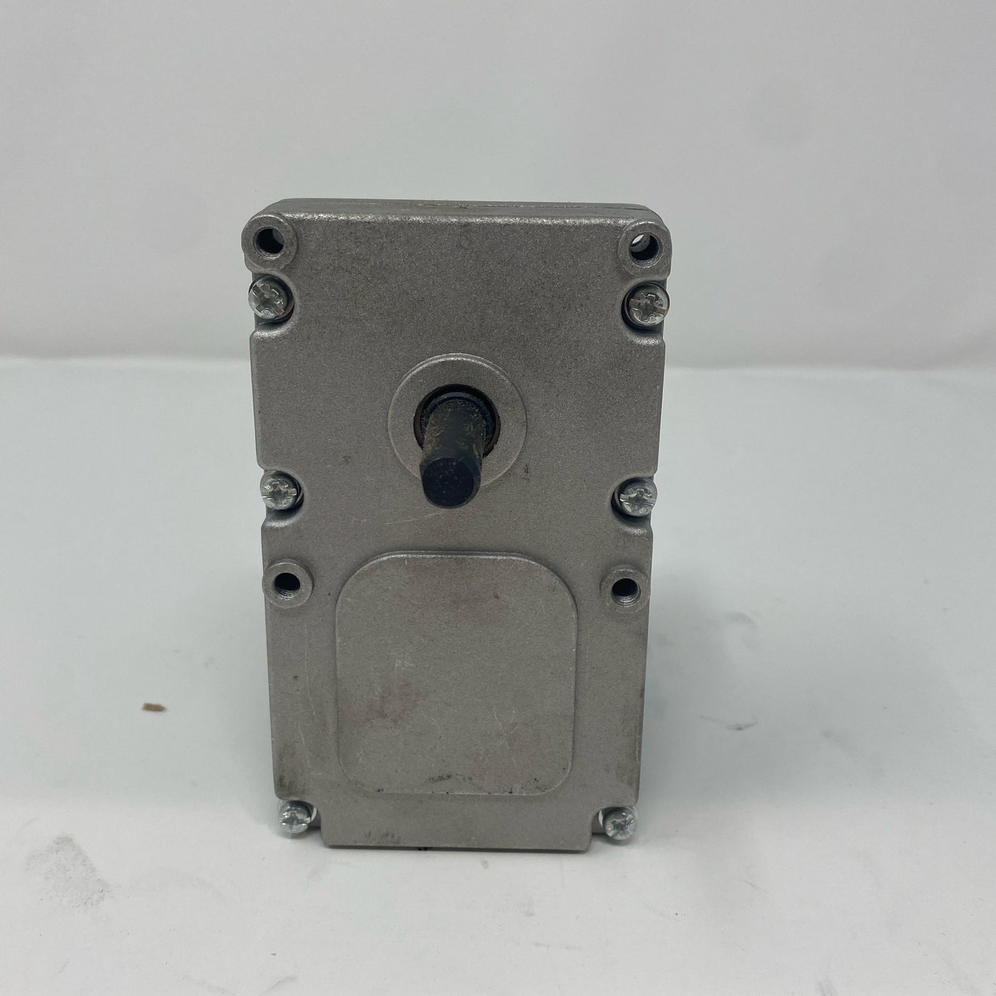 Back-UNT1413450C2
