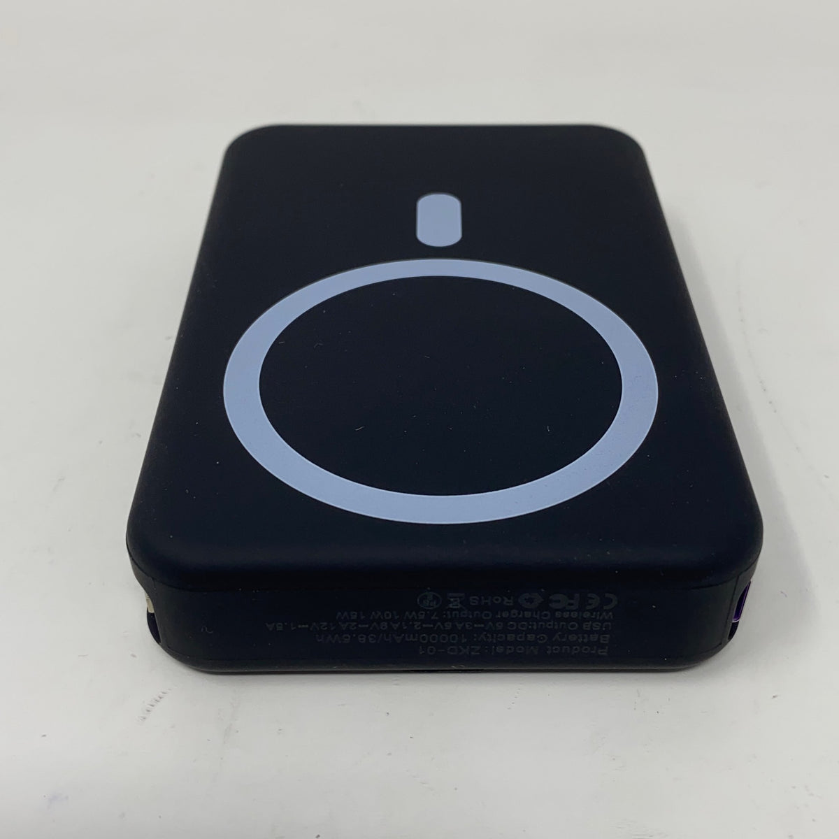 Back-UNT548850LMB