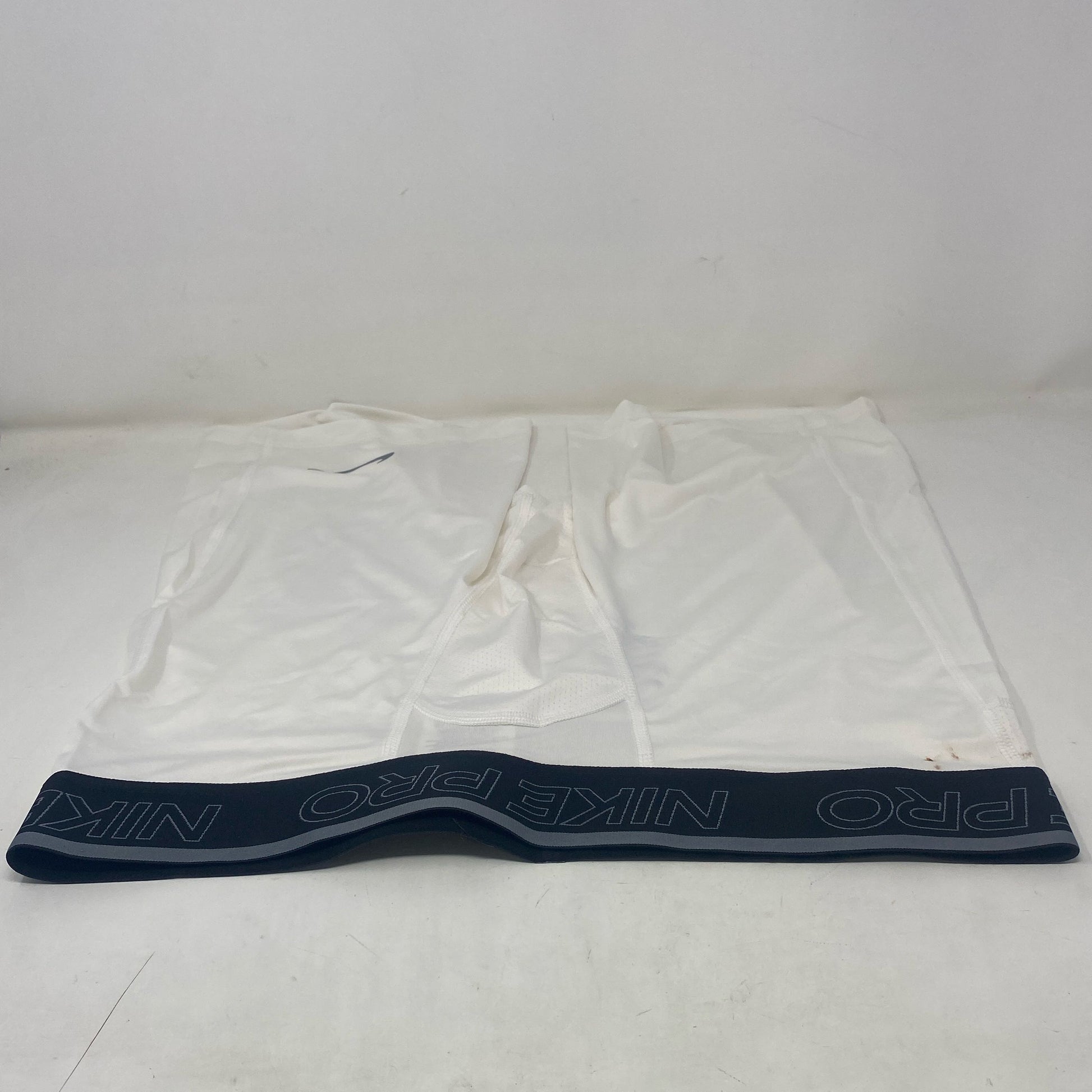 Back-LPNNE6CTTPZQD