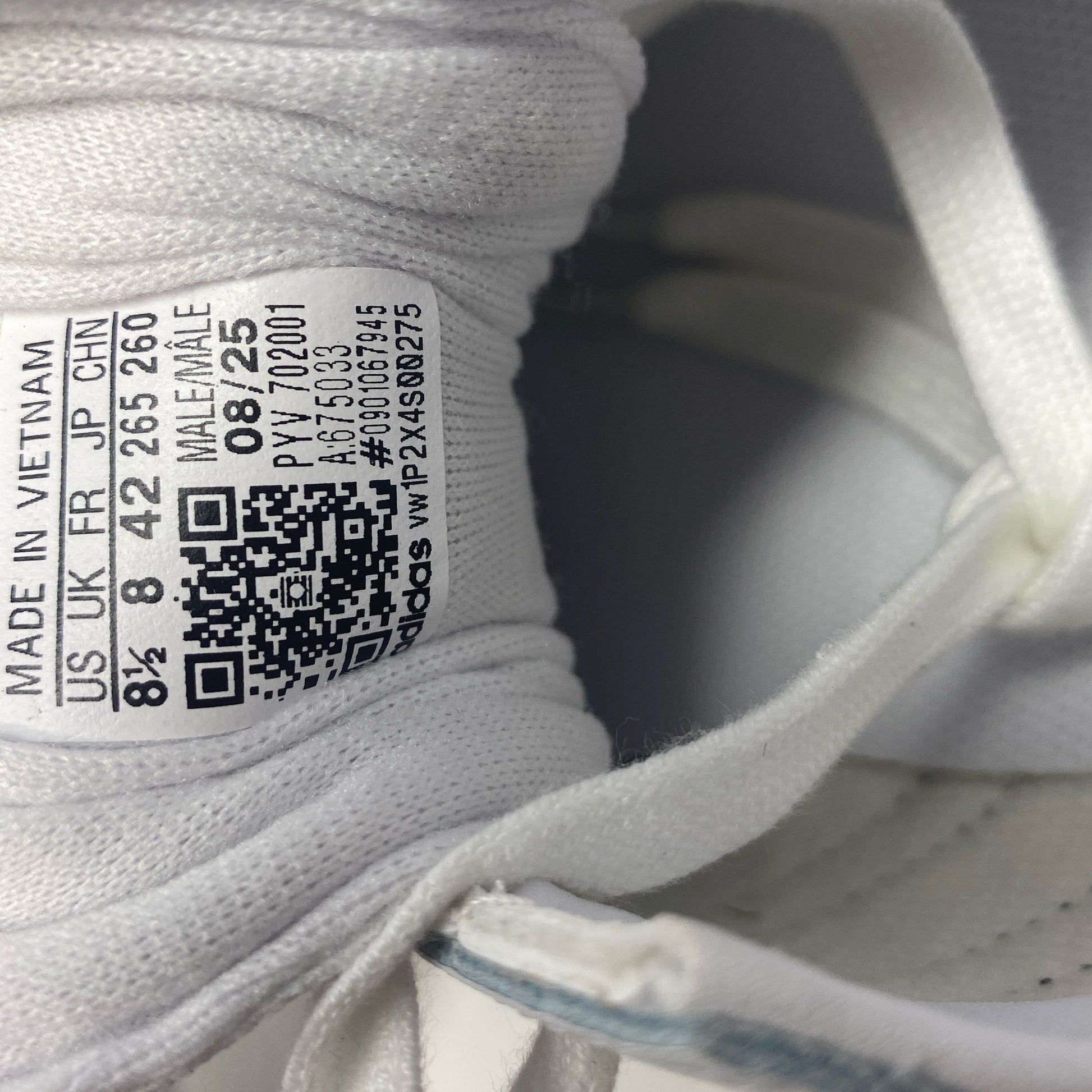 Serial #/Tag-UNT5533978QC