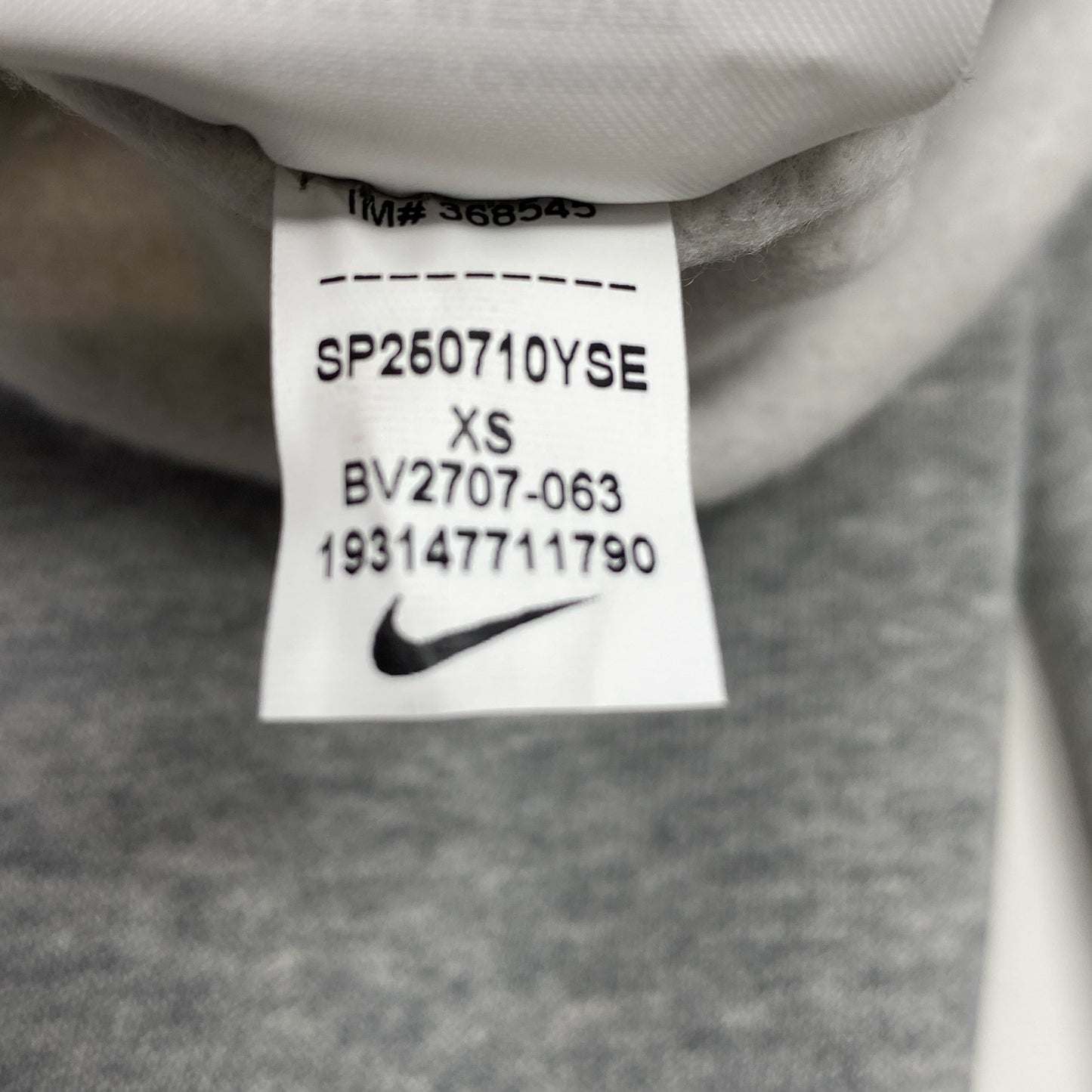 Serial #/Tag-UNT327194A4R
