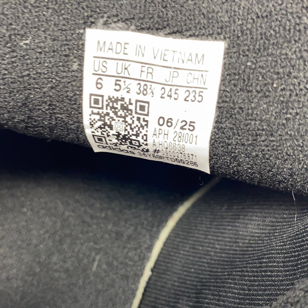 Serial #/Tag-UNT863711K1U