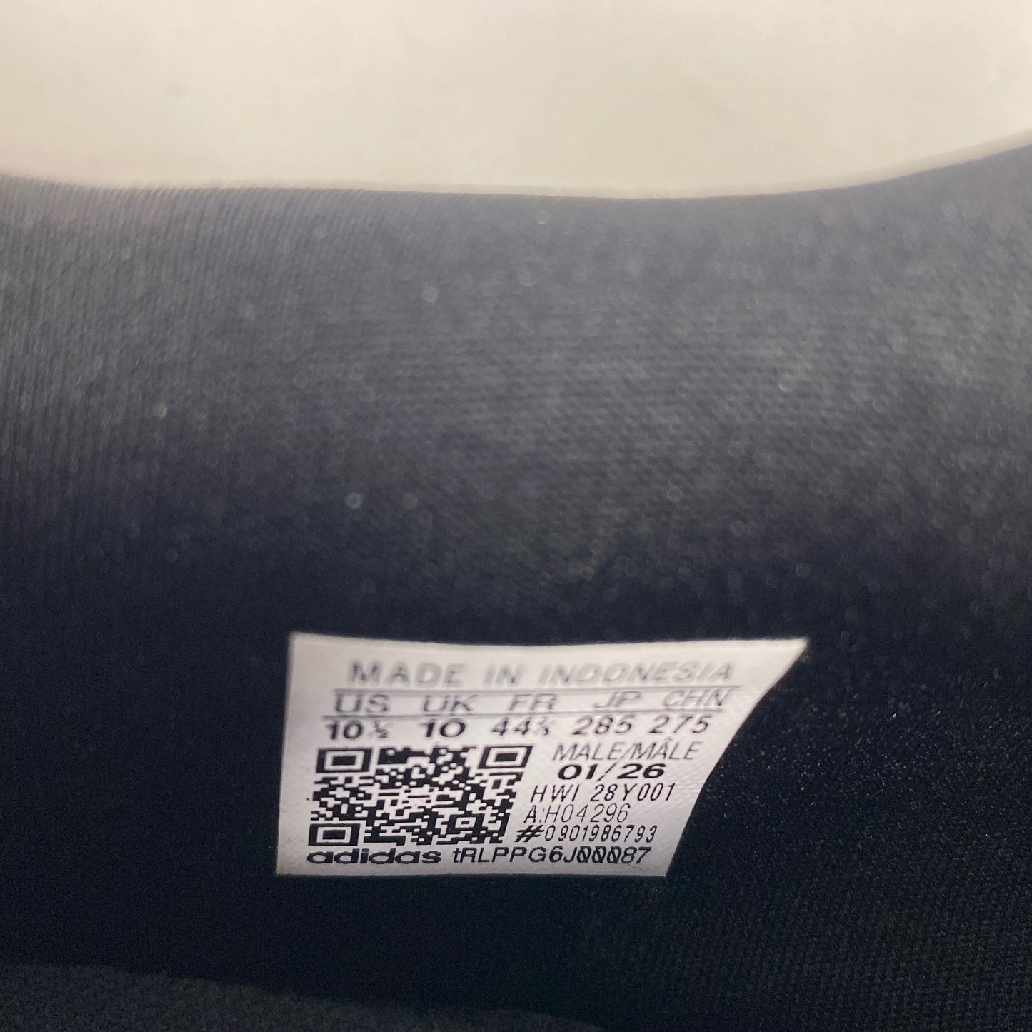 Serial #/Tag-LPNND697M312Y