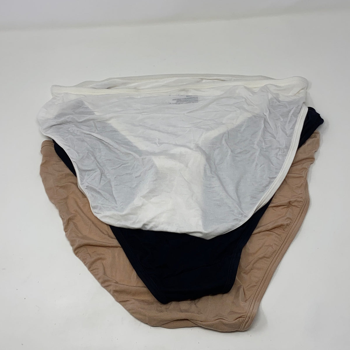 Bottom-LPNNG69F9VRQ2