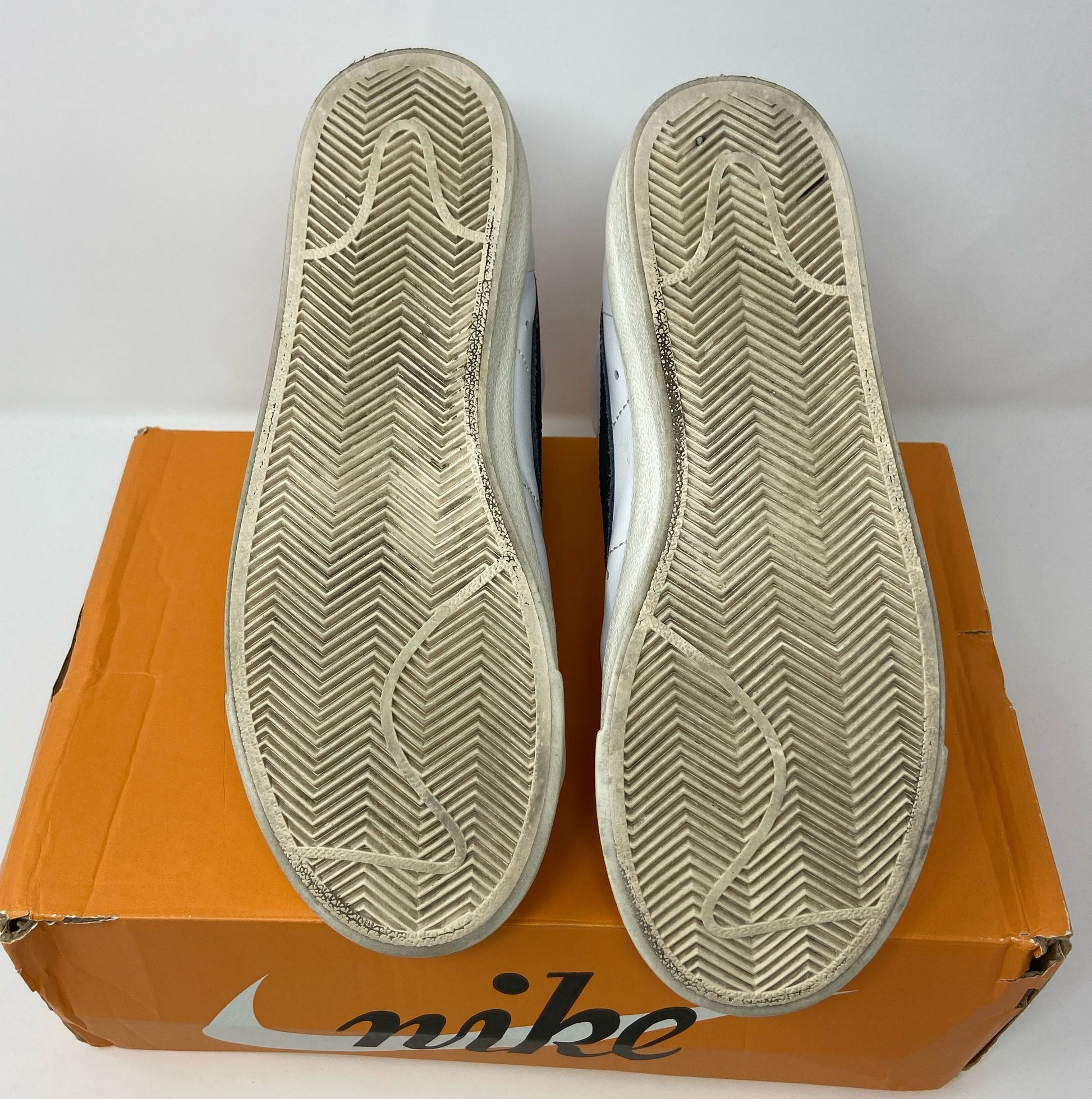 Bottom-LPNNE5BV594BP