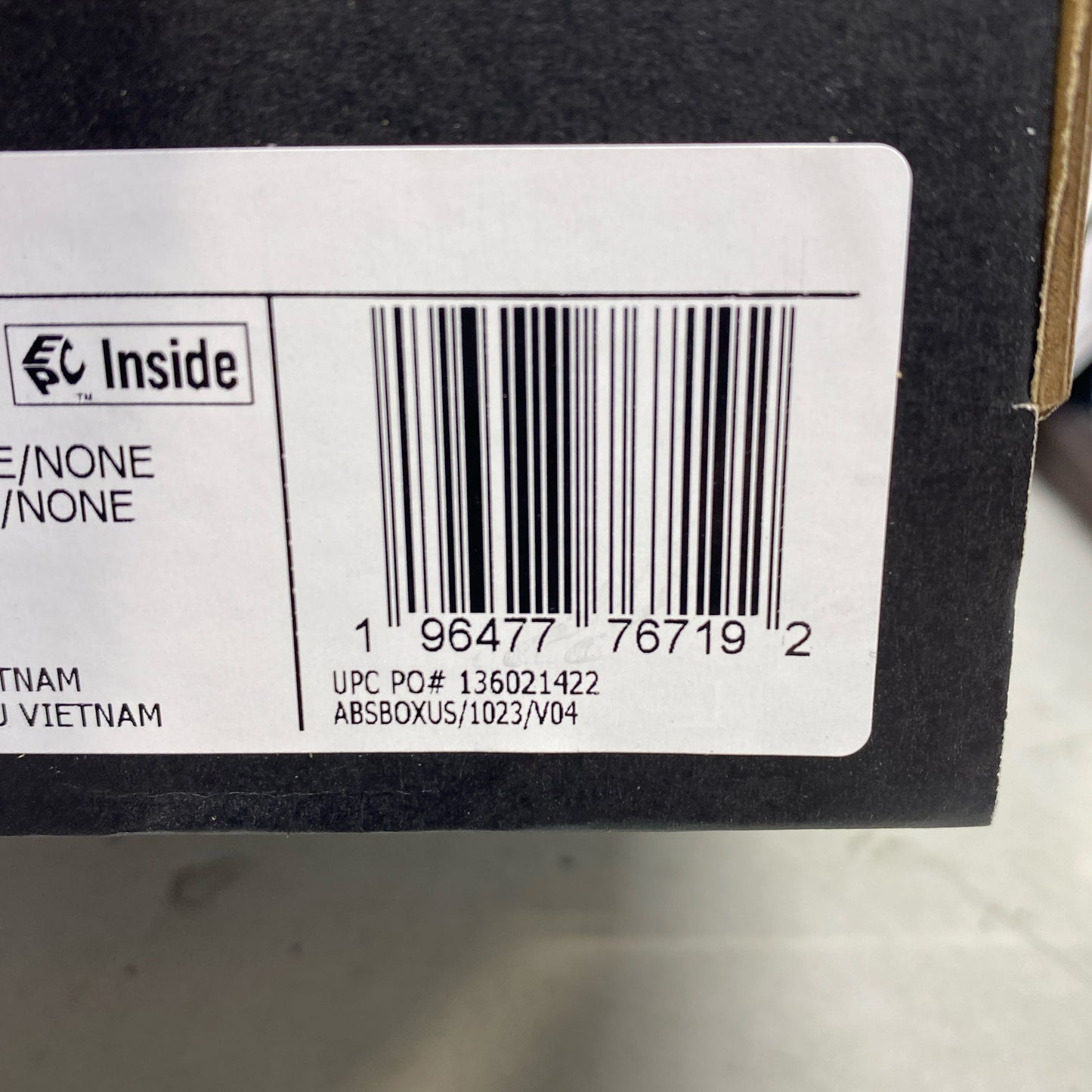 Serial #/Tag-UNT111448E6J