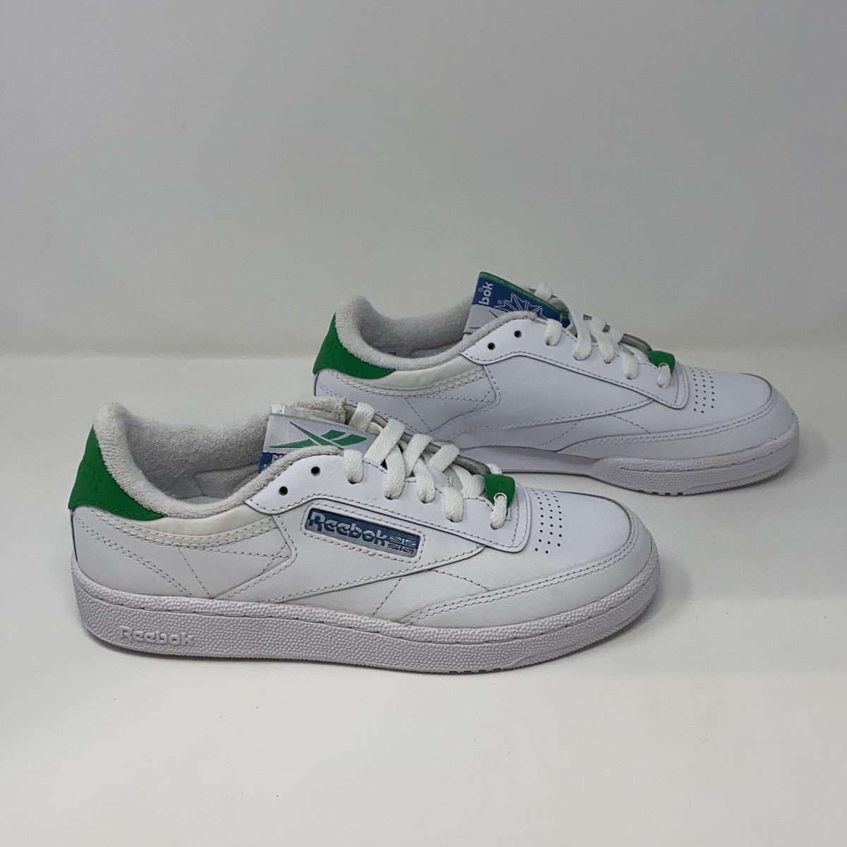 Front-UNT350781ZA3