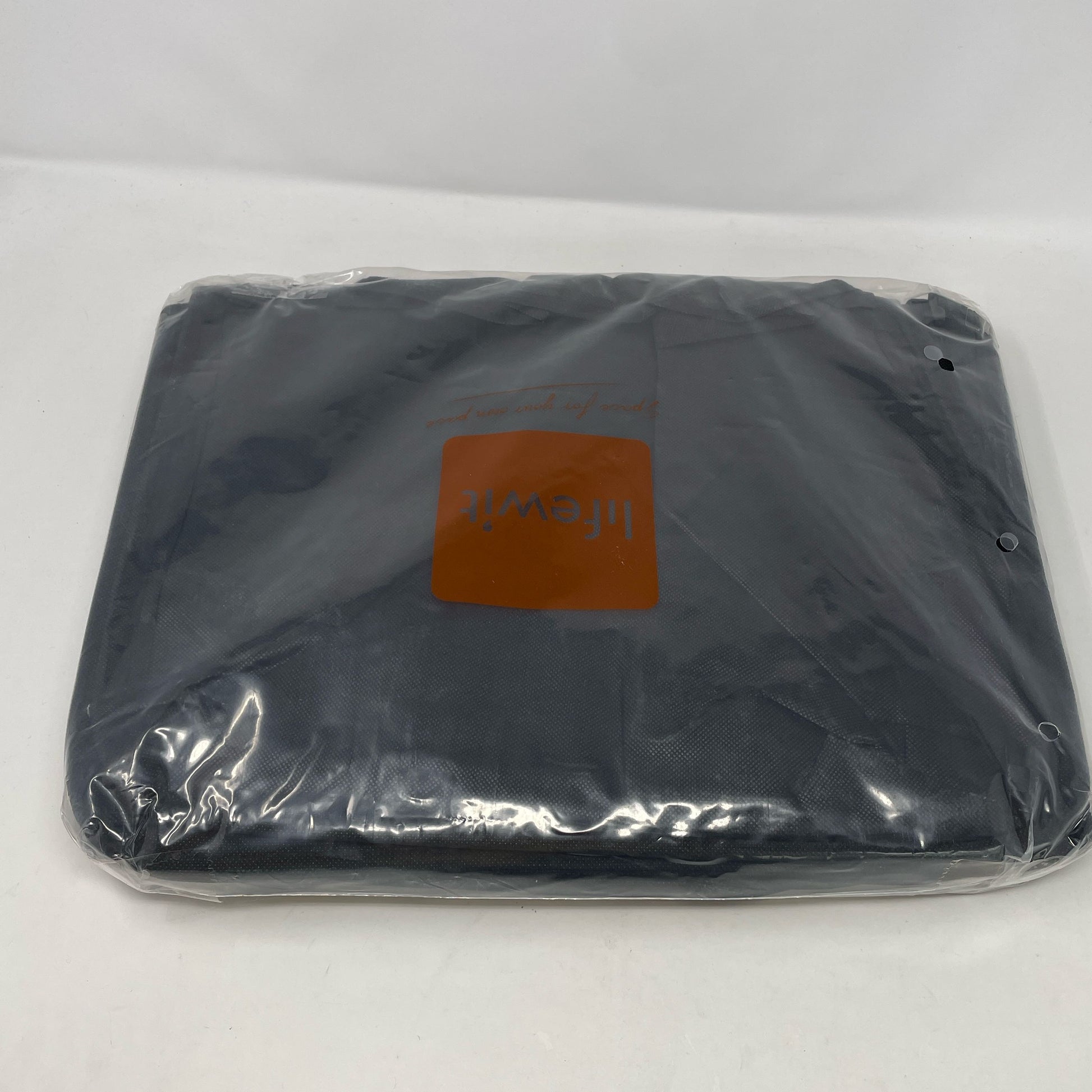 Back-UNT807207F7E
