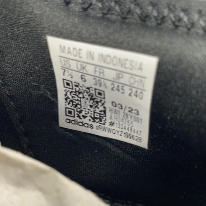 Serial #/Tag-UNT685068A15
