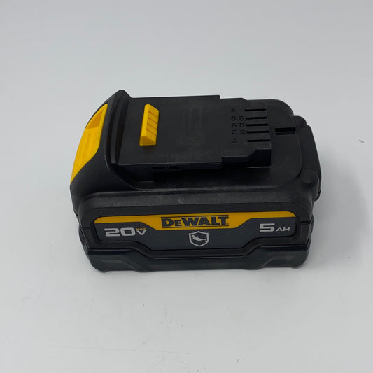 Front-UNT703084K5T