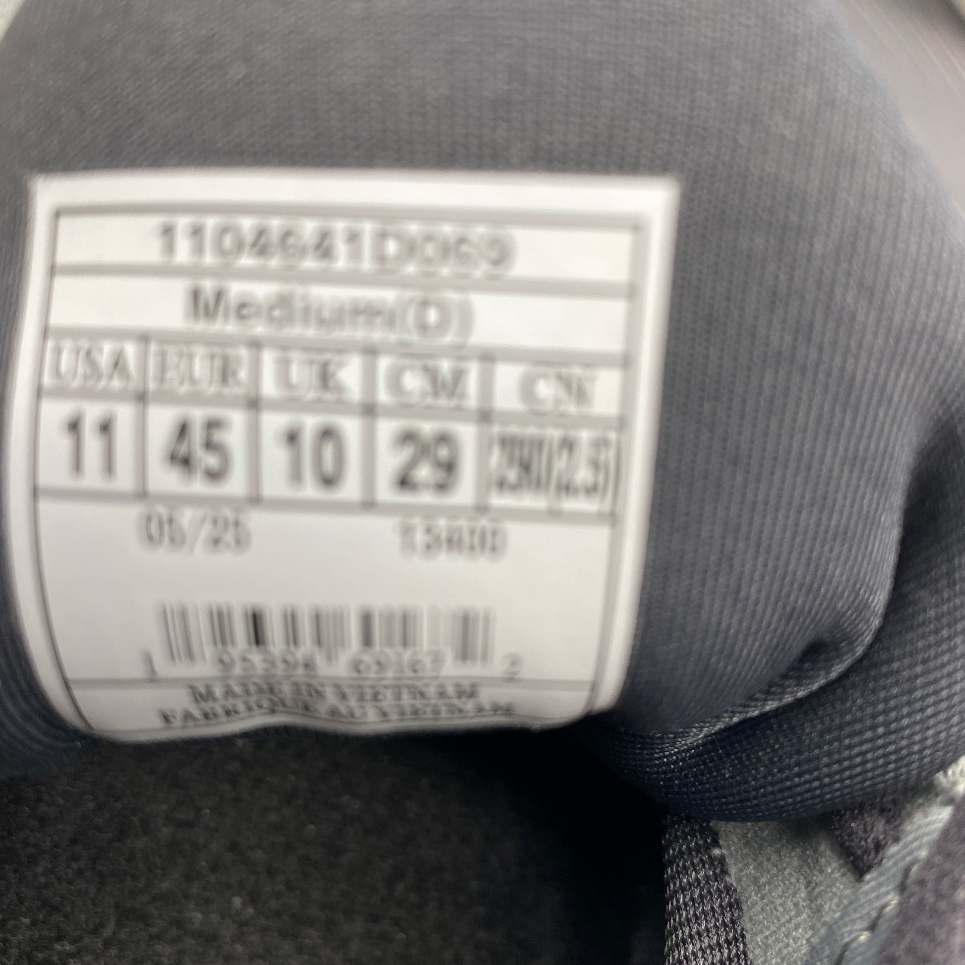 Serial #/Tag-UNT917520VFN
