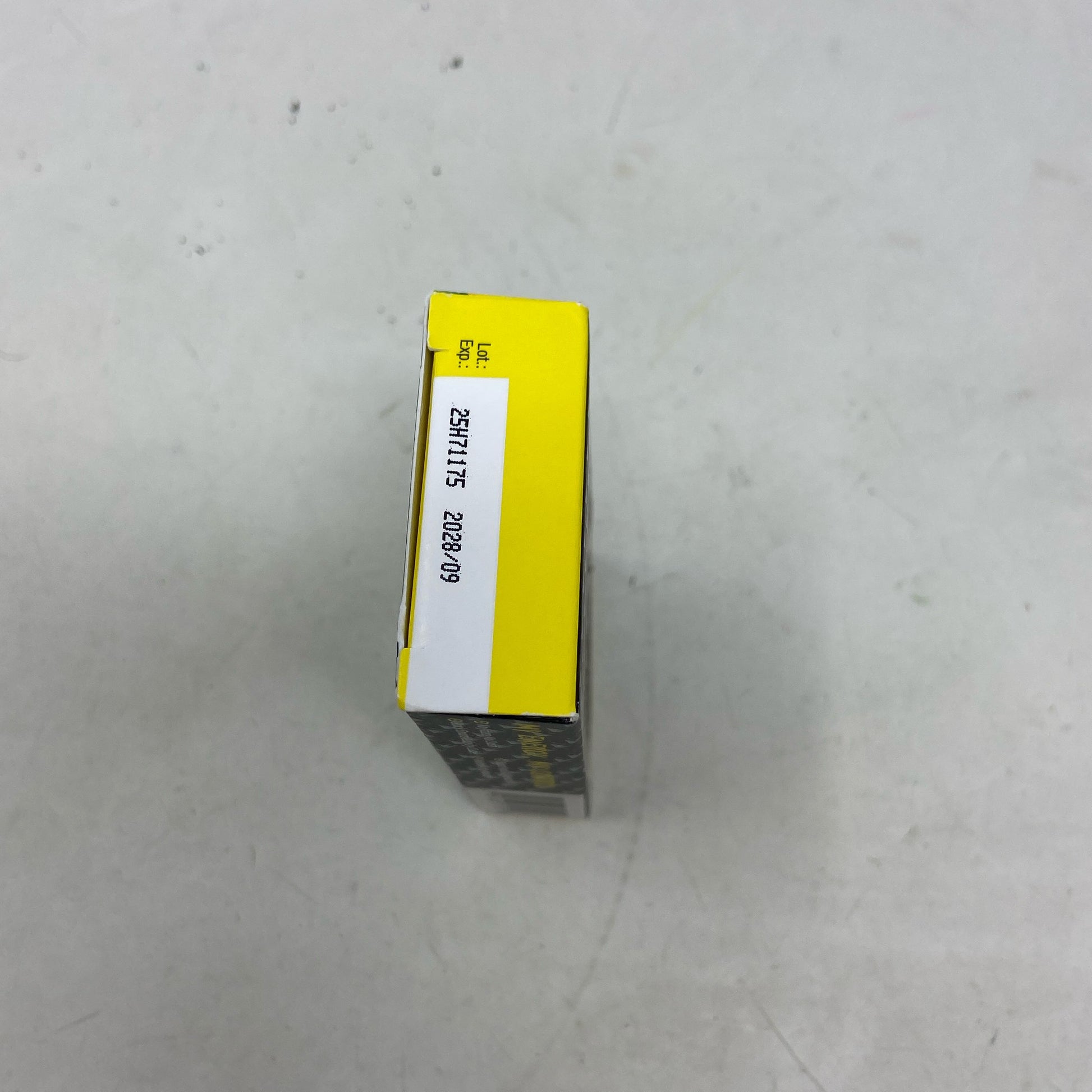 Right-UNT370993NB7