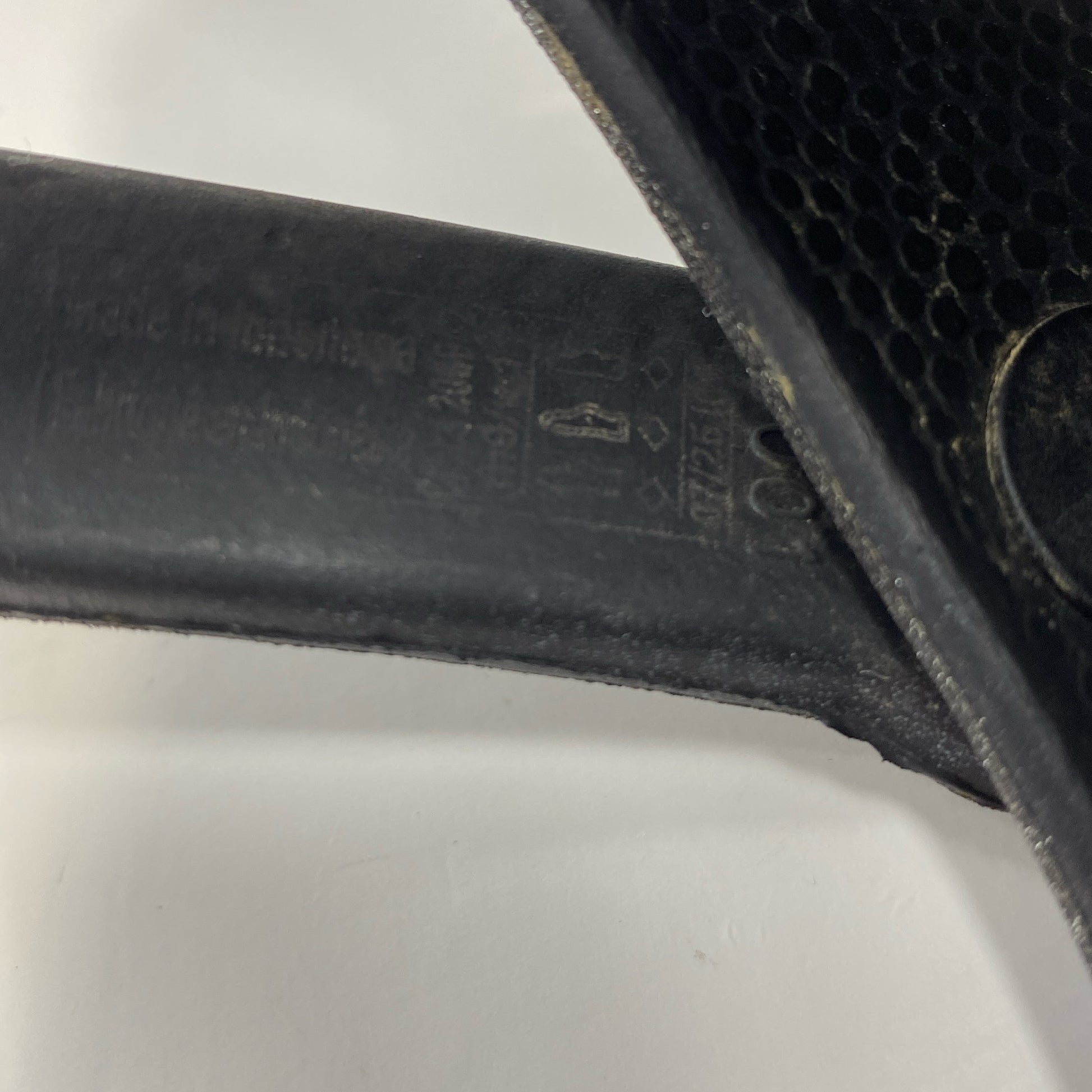 Serial #/Tag-UNT326945EF6