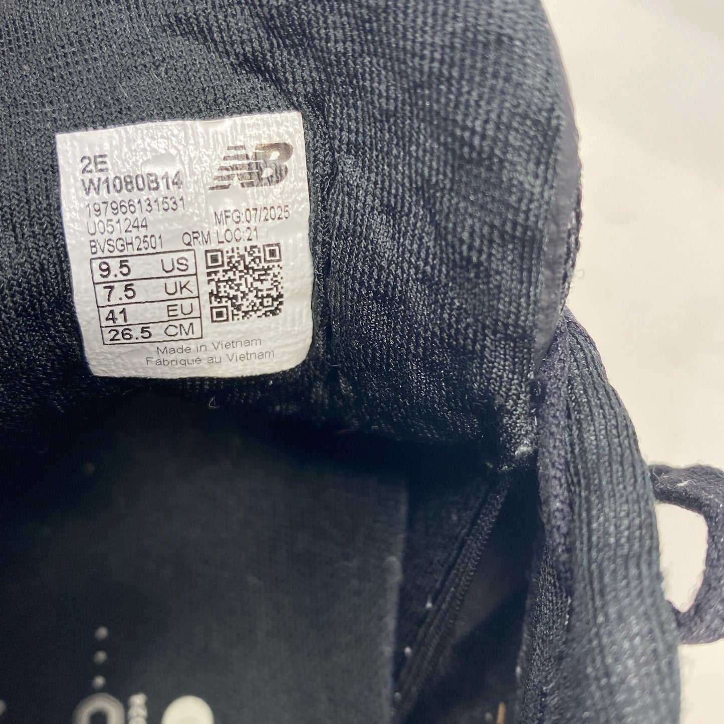Serial #/Tag-LPNNF6DYT83JQ