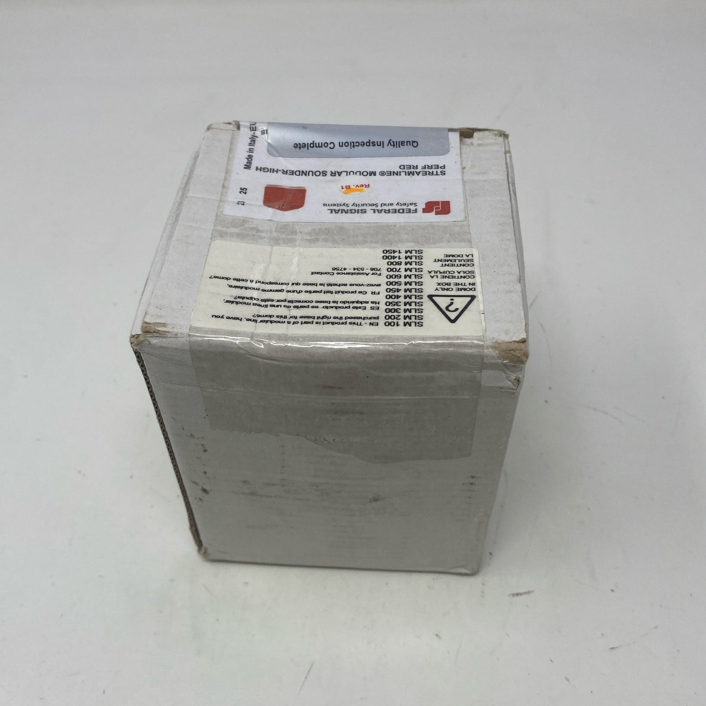 Back-UNT168034G3E