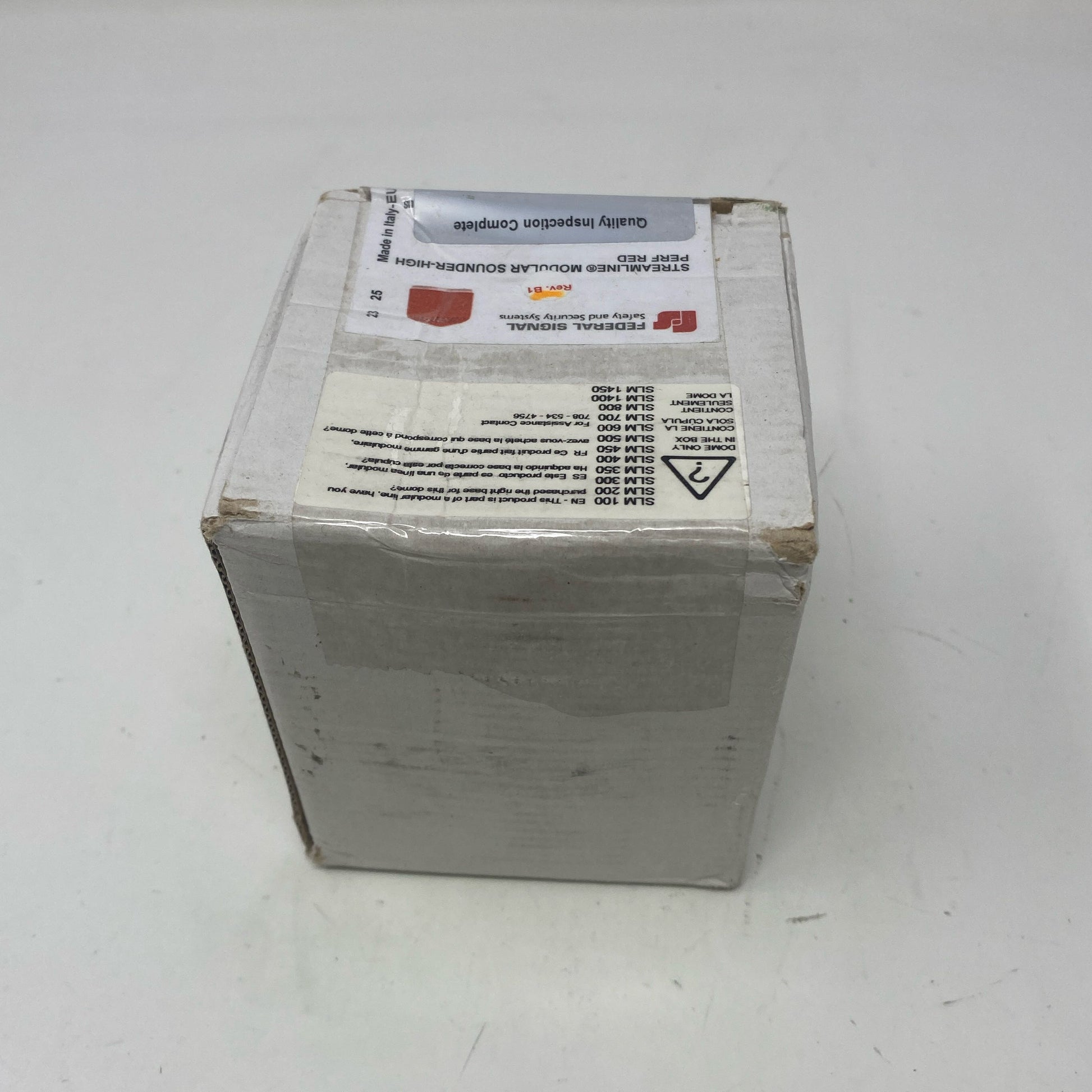 Back-UNT168034G3E