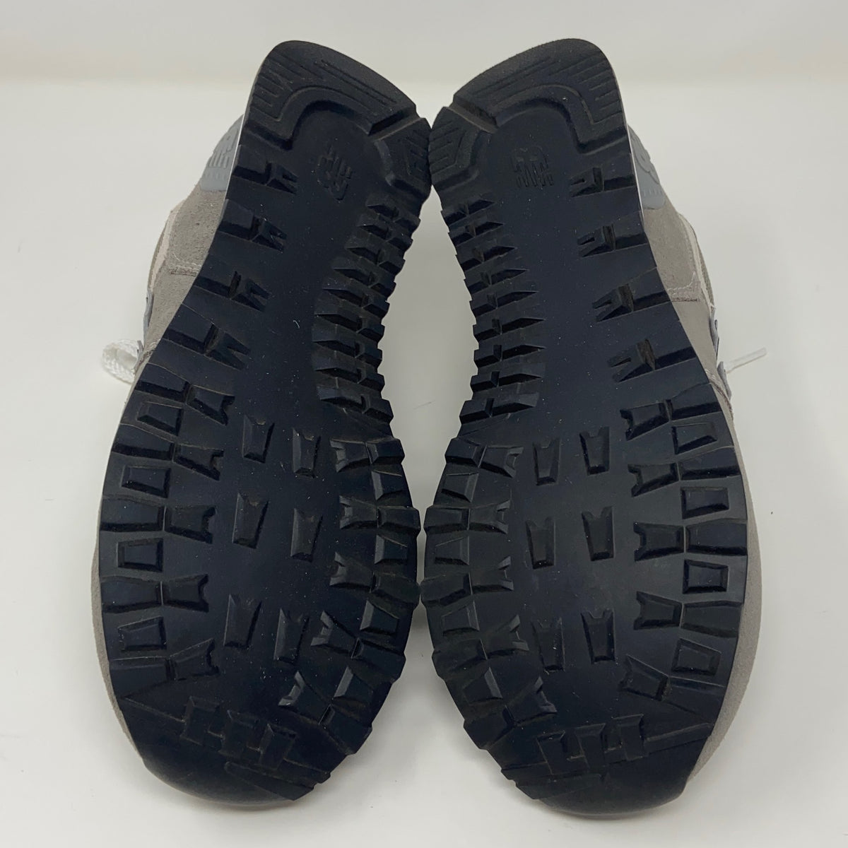 Bottom-UNT686483BJV