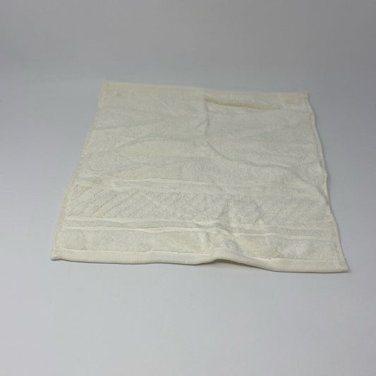 Front-UNT7684077GH