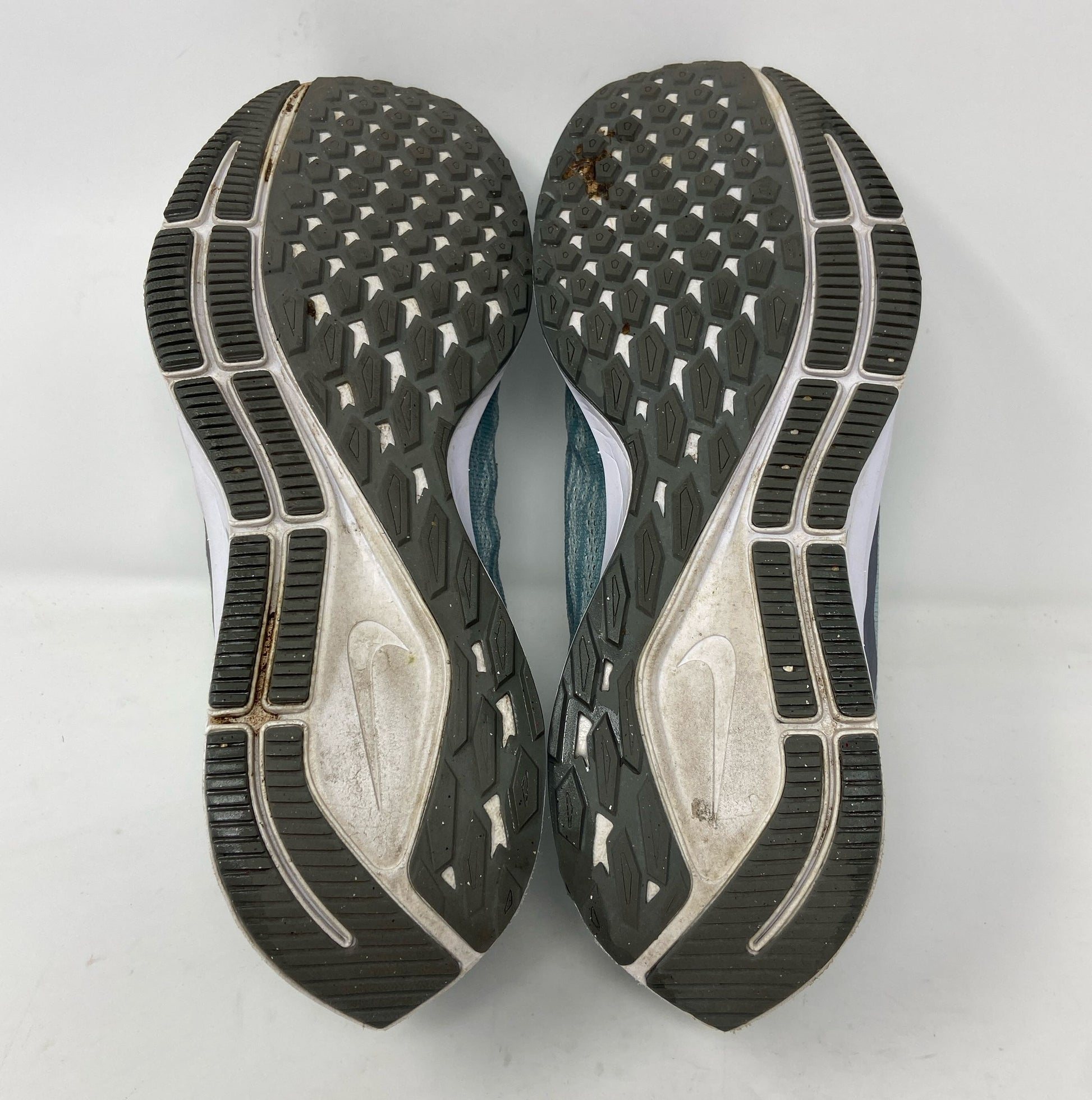 Bottom-LPNRREJ2522478