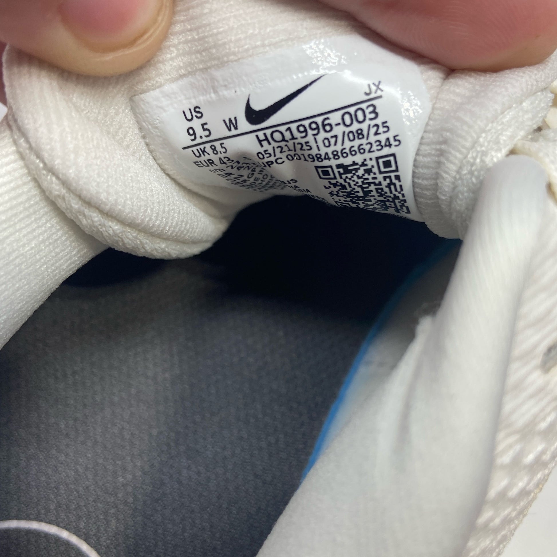 Serial #/Tag-UNT655524HSV