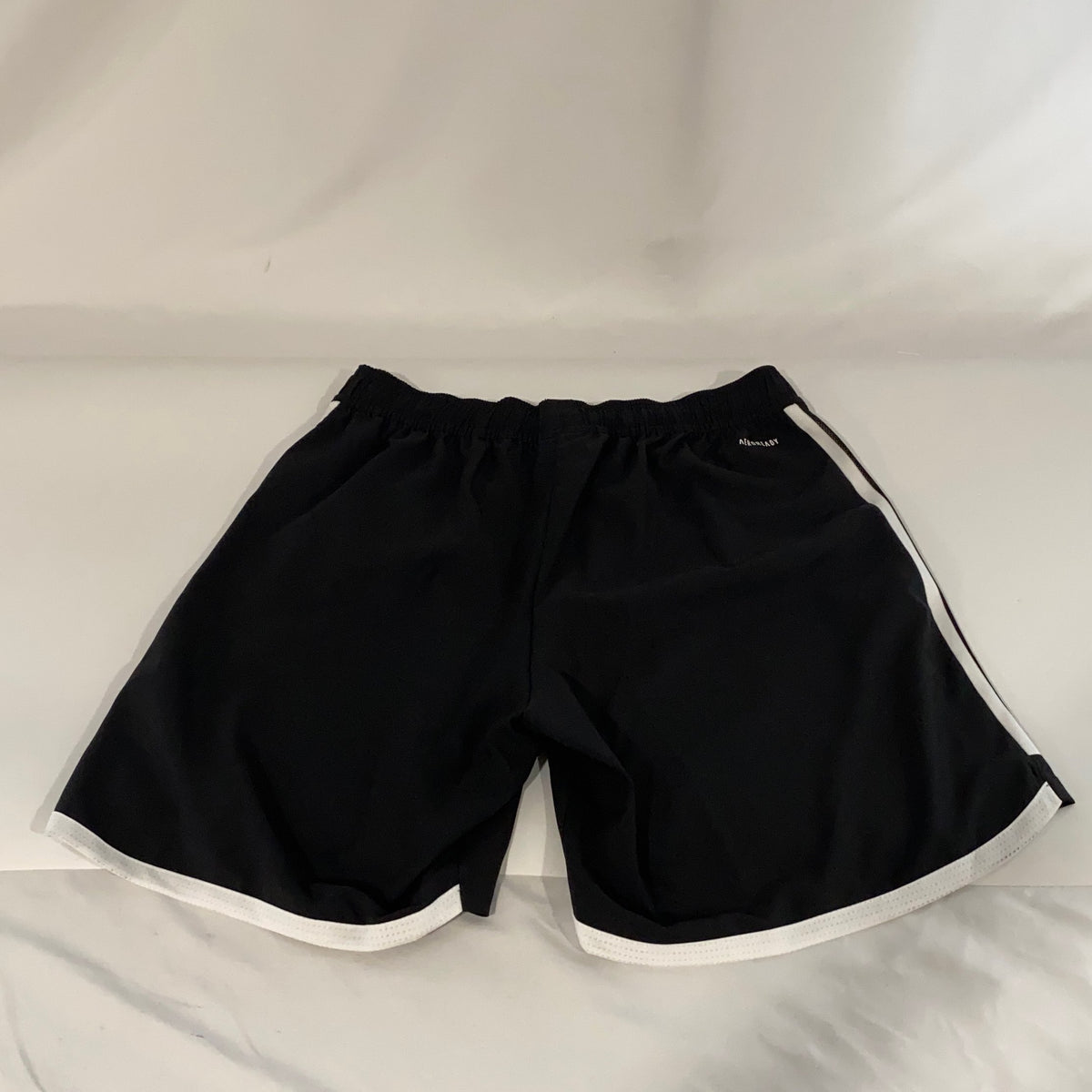 Back-UNT731408RWZ