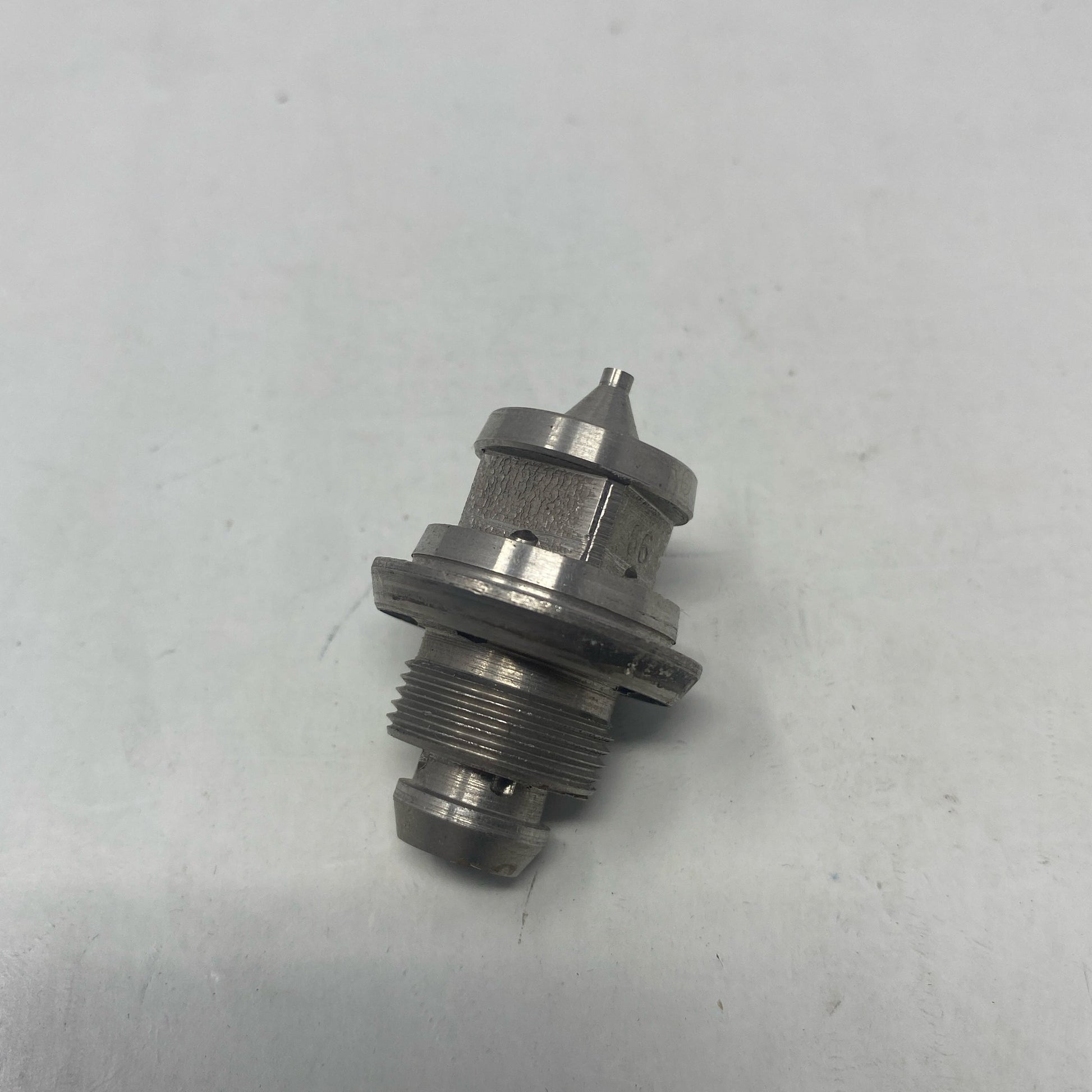 Front-UNT6223721DP