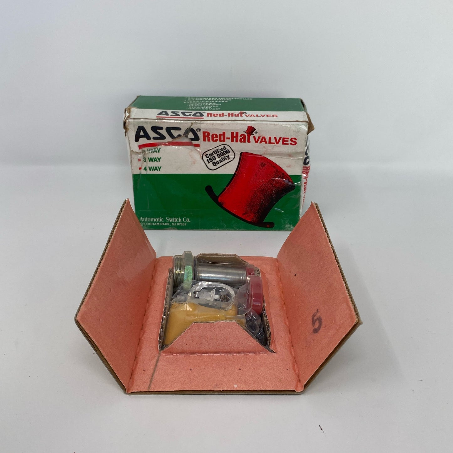 Front-UNT908842VF0
