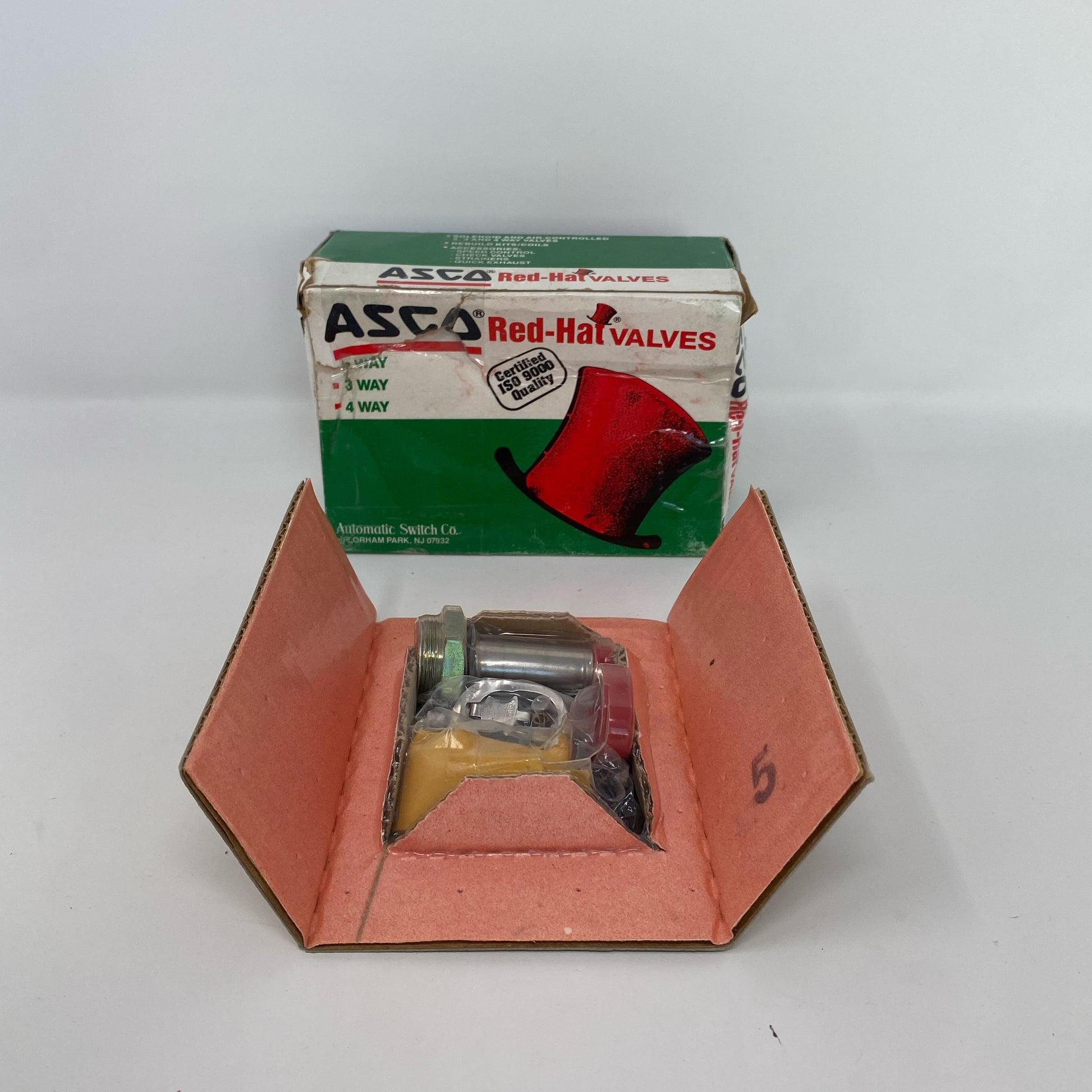 Front-UNT908842VF0
