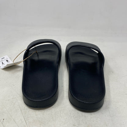 Back-UNT012583KAK