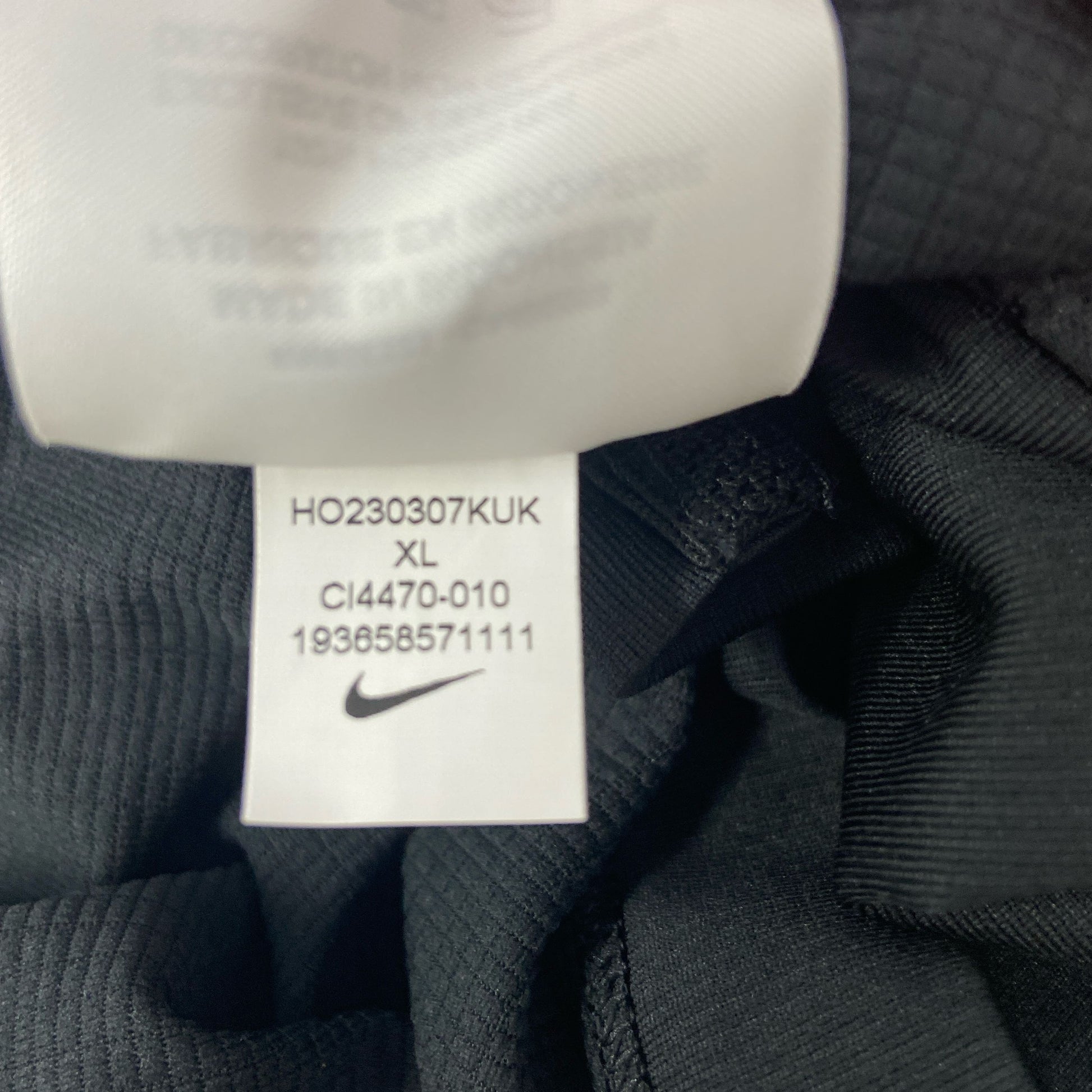 Serial #/Tag-UNT805270KZS