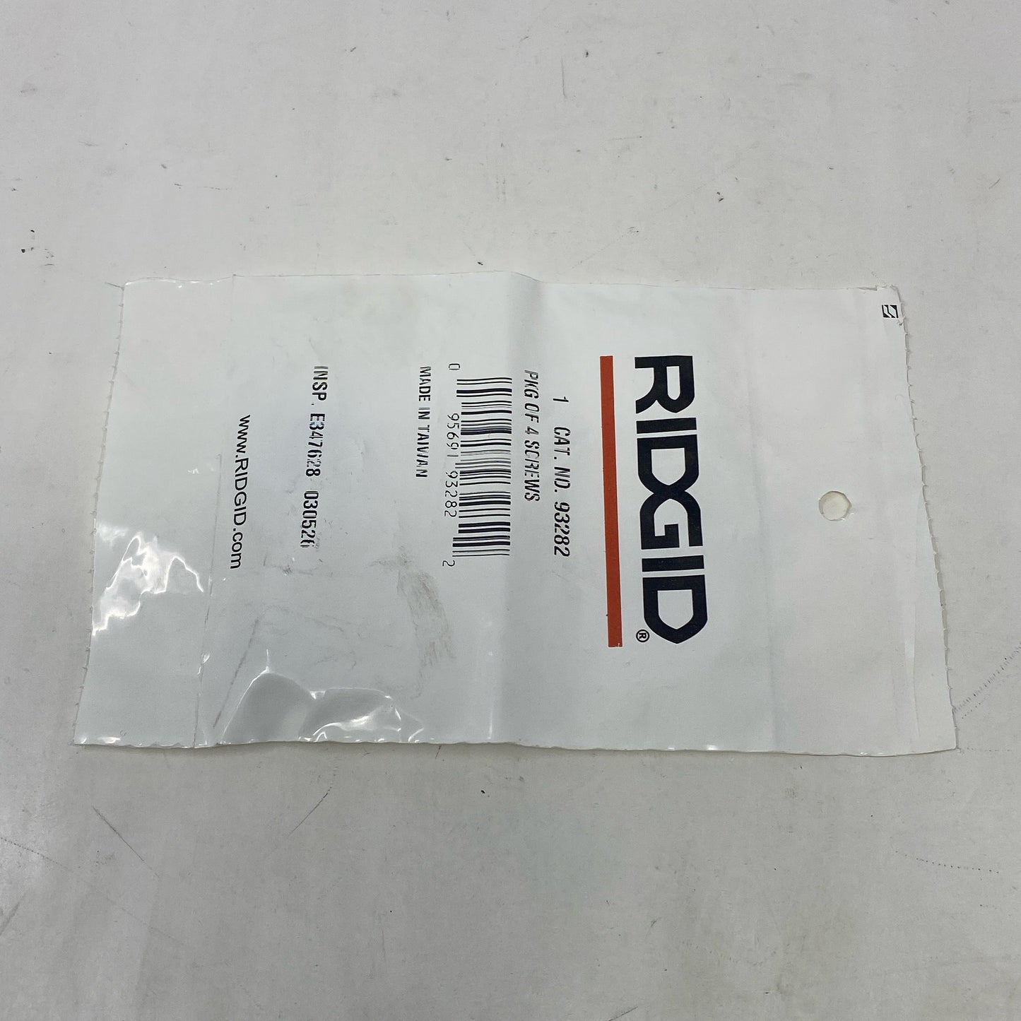 Right-UNT828992B5C