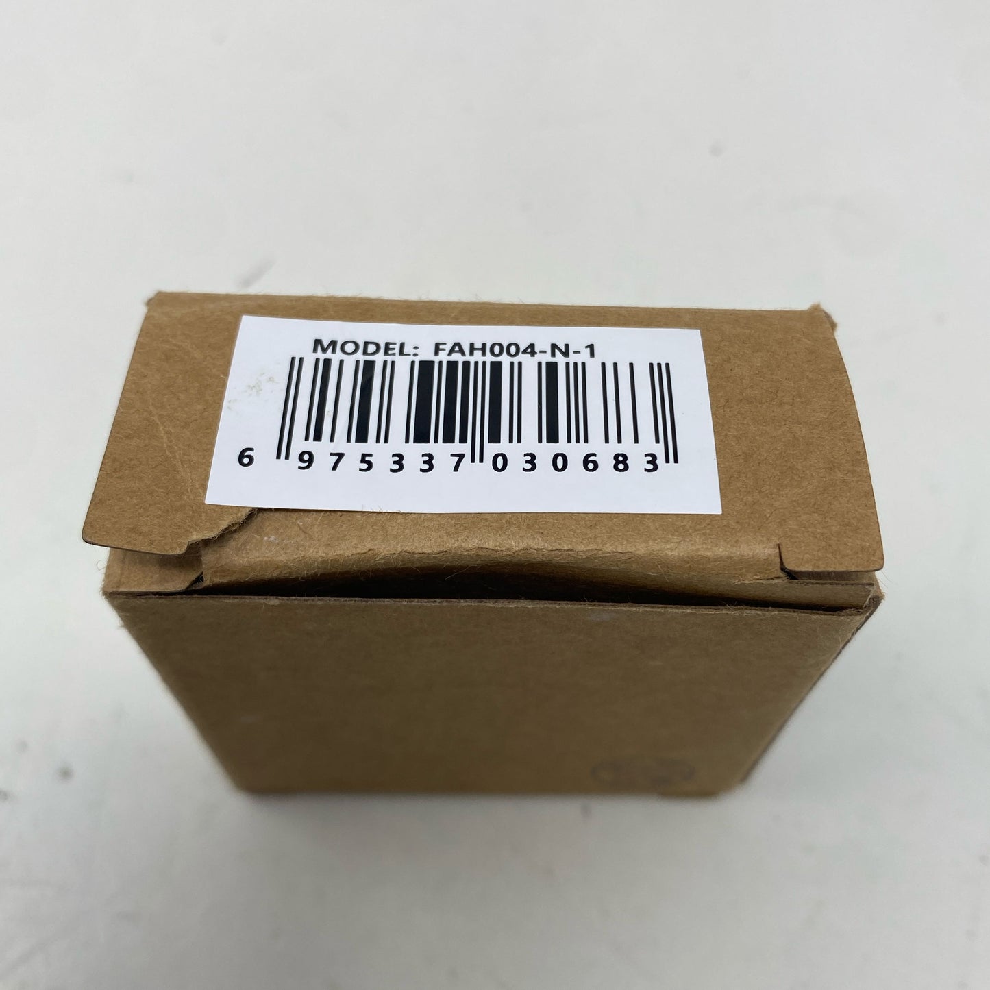 Serial #/Tag-UNT4166892Y8