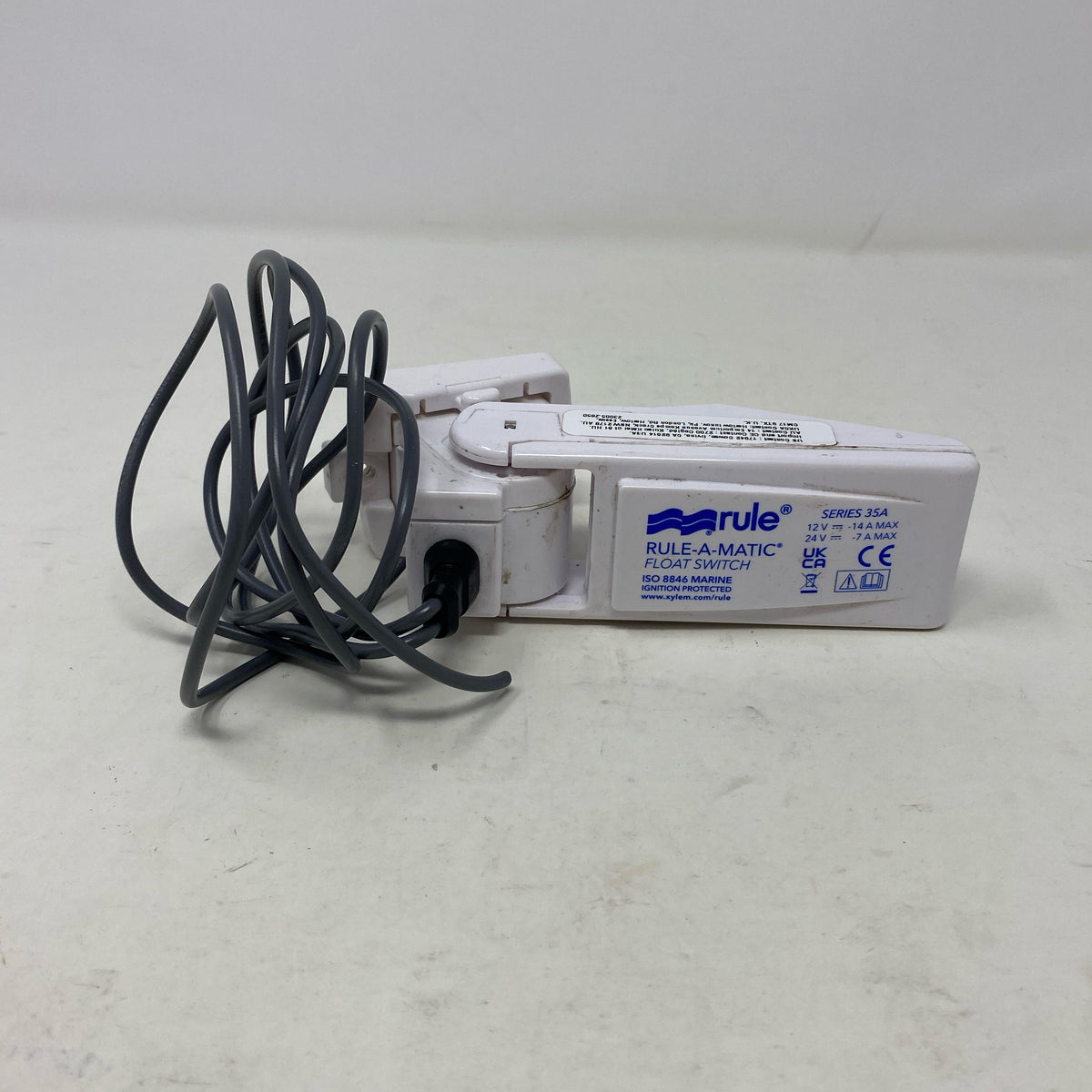 Front-UNT751768TB0