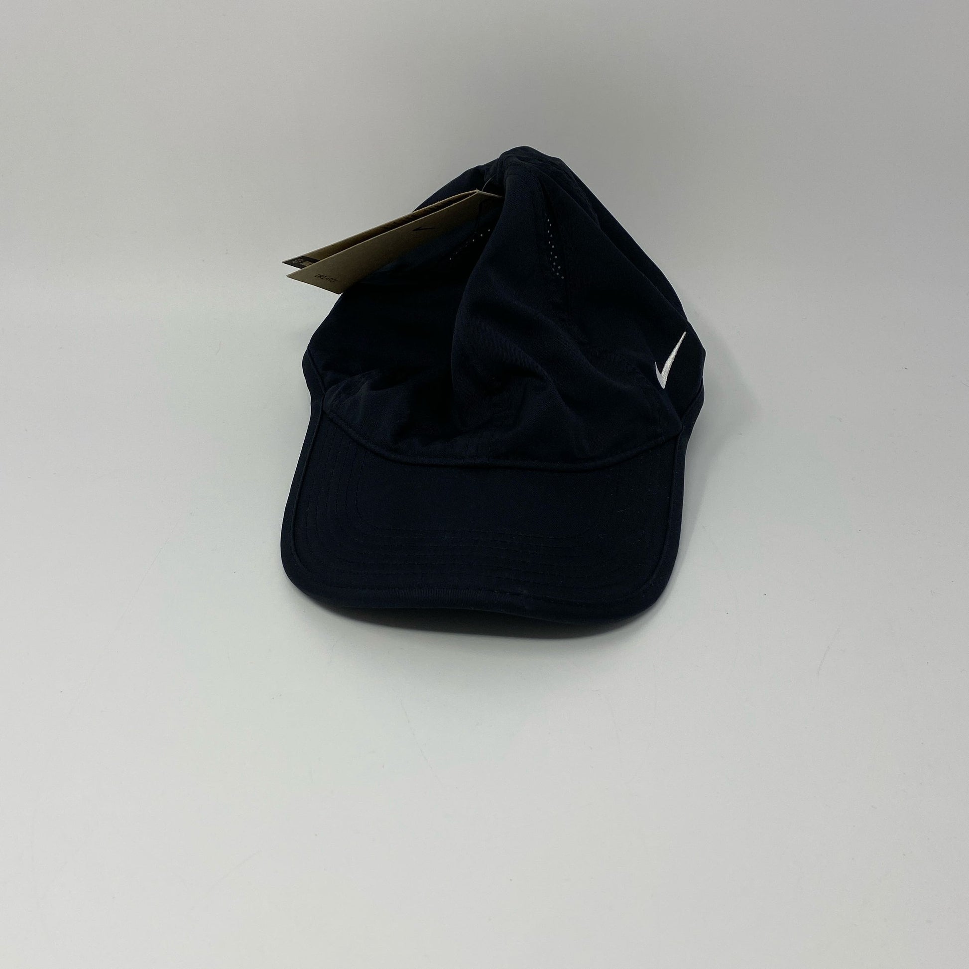 Front-UNT7667111A1