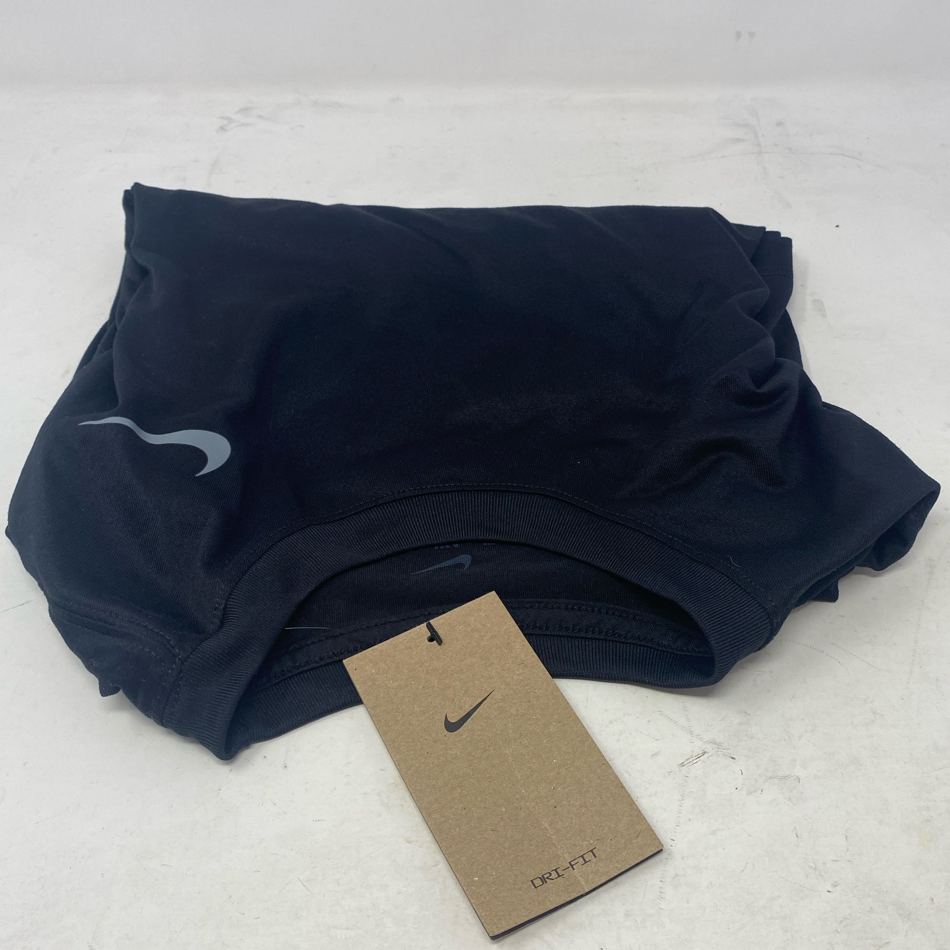 Back-UNT675890BP8