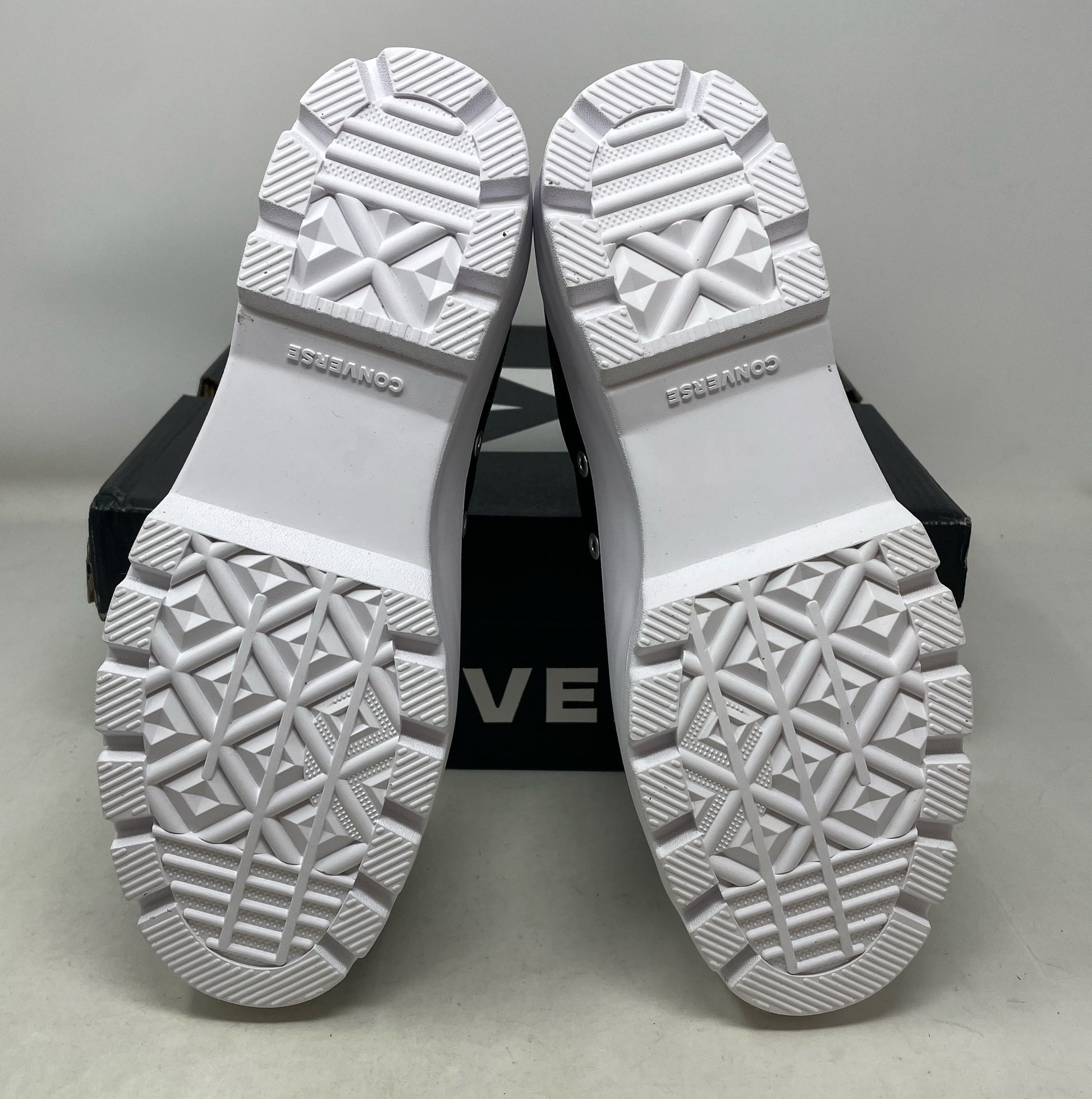 Bottom-UNT262133N2TY