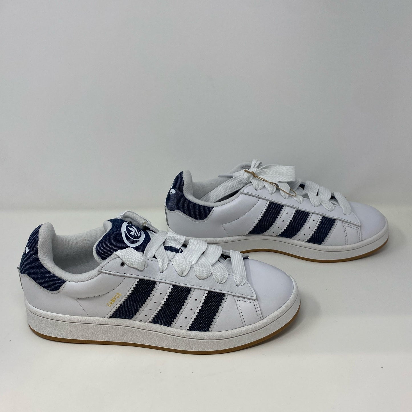 Front-UNT8233027A9