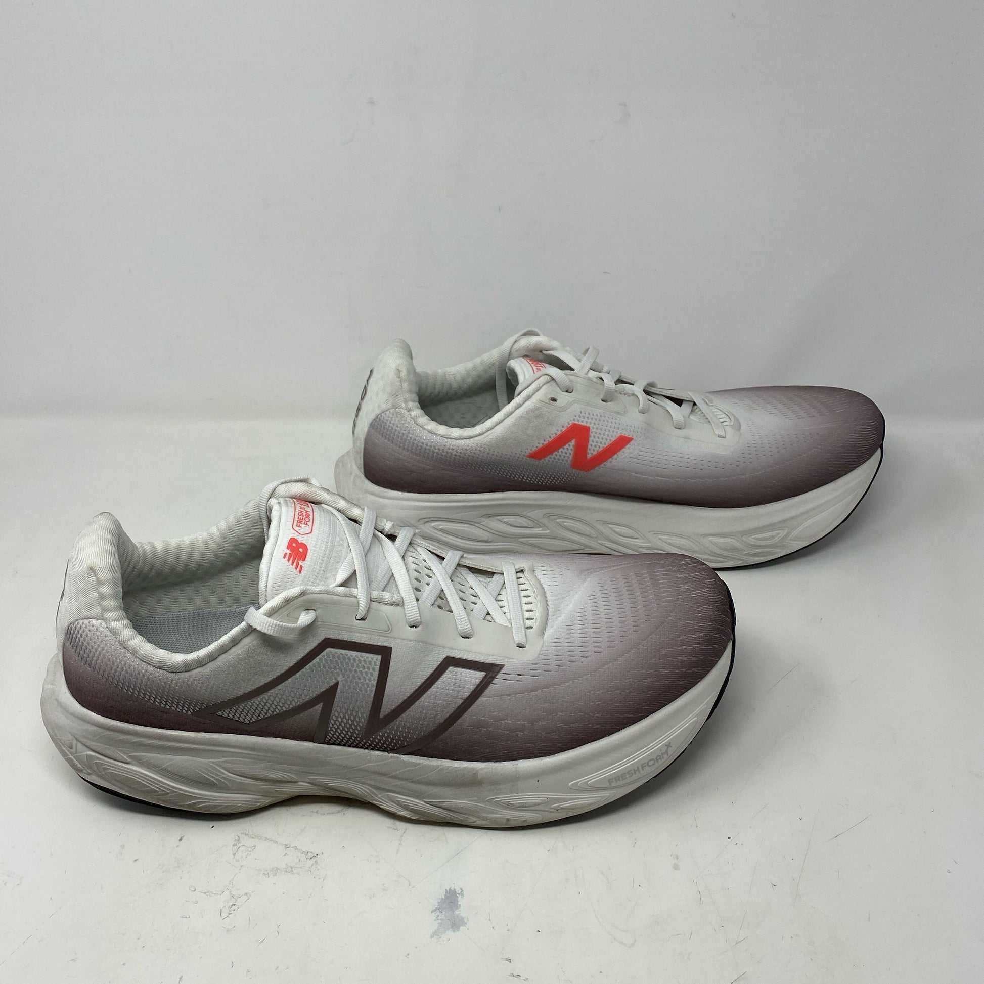 Front-LPNNE6JYP36RD