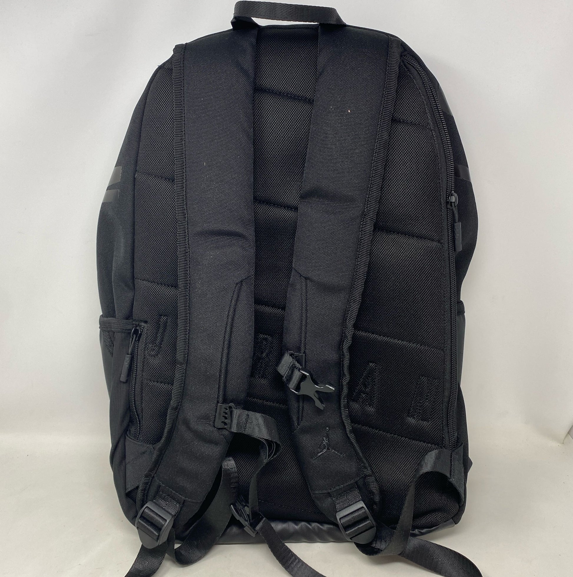 Bottom-LPNPMBA1992305