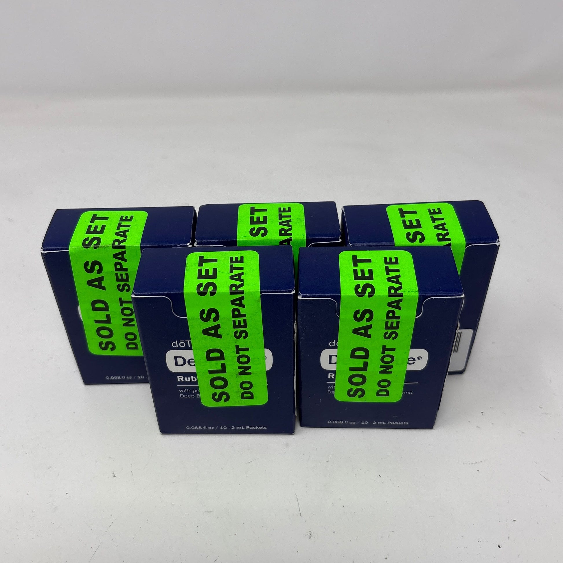 Front-UNT95581243A