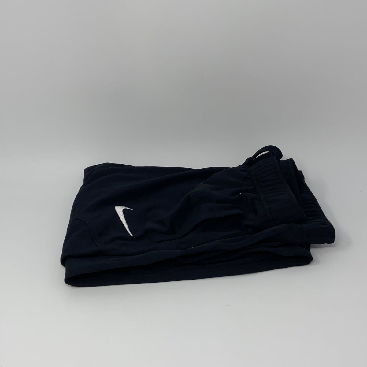 Left-UNT946287750