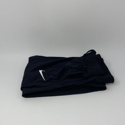 Left-UNT946287750