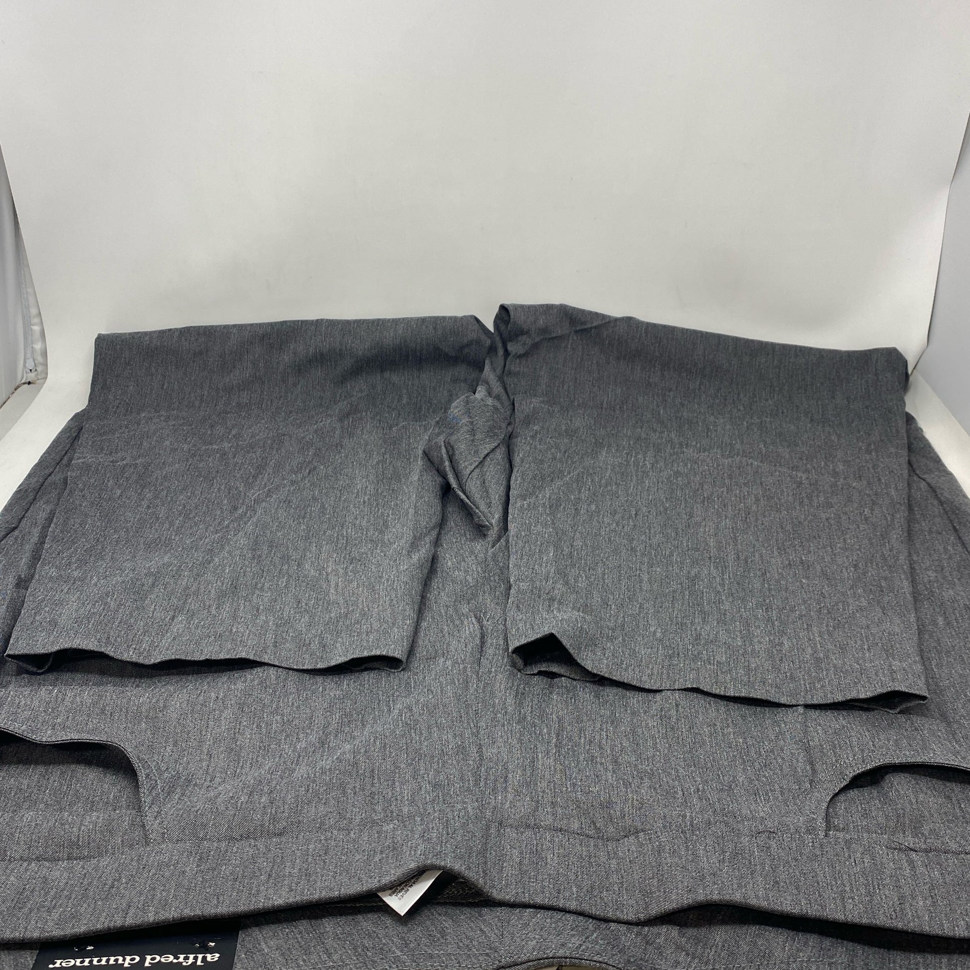 Back-UNT4097922V6
